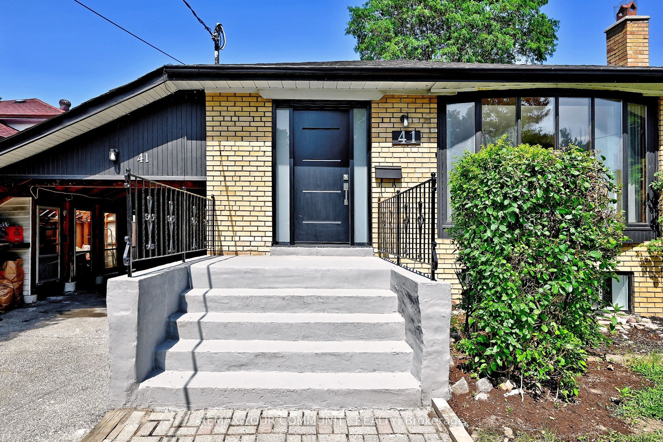41 Stanwood Crescent, Toronto, ON M9M 2A2 photo 5