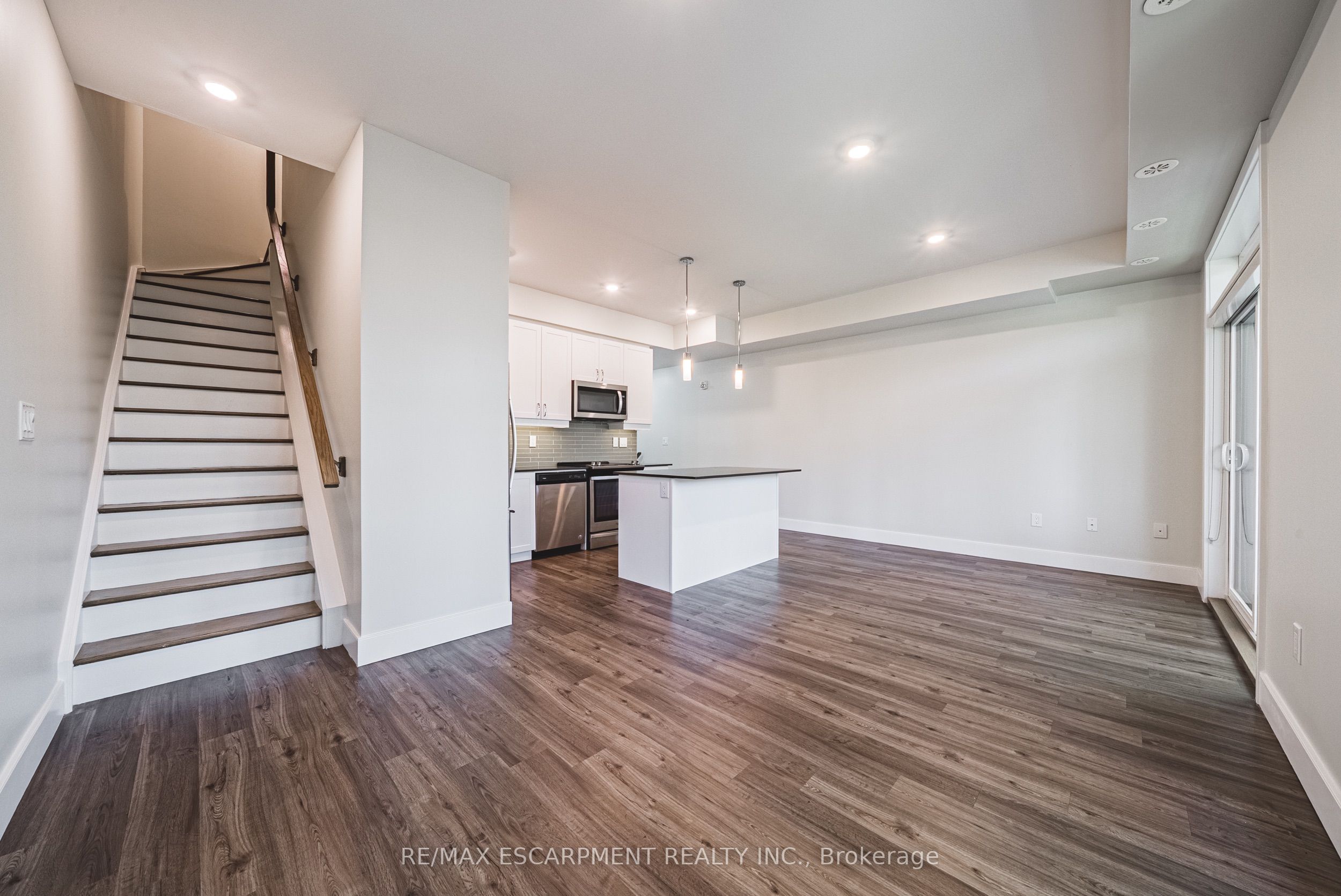 2061 Prospect Street 209, Burlington, ON L7R 1Z2 photo 5