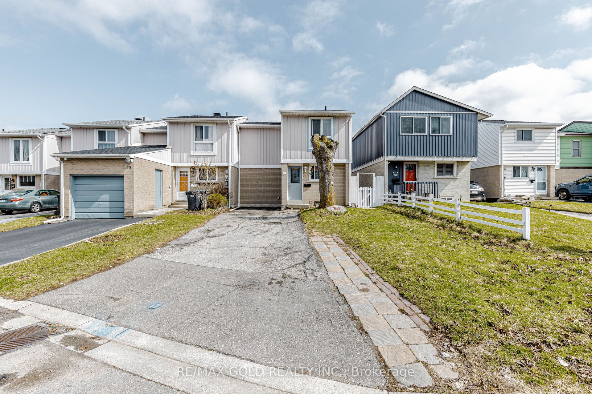 34 Jackman Drive, Brampton, ON L6S 2L7 photo 2