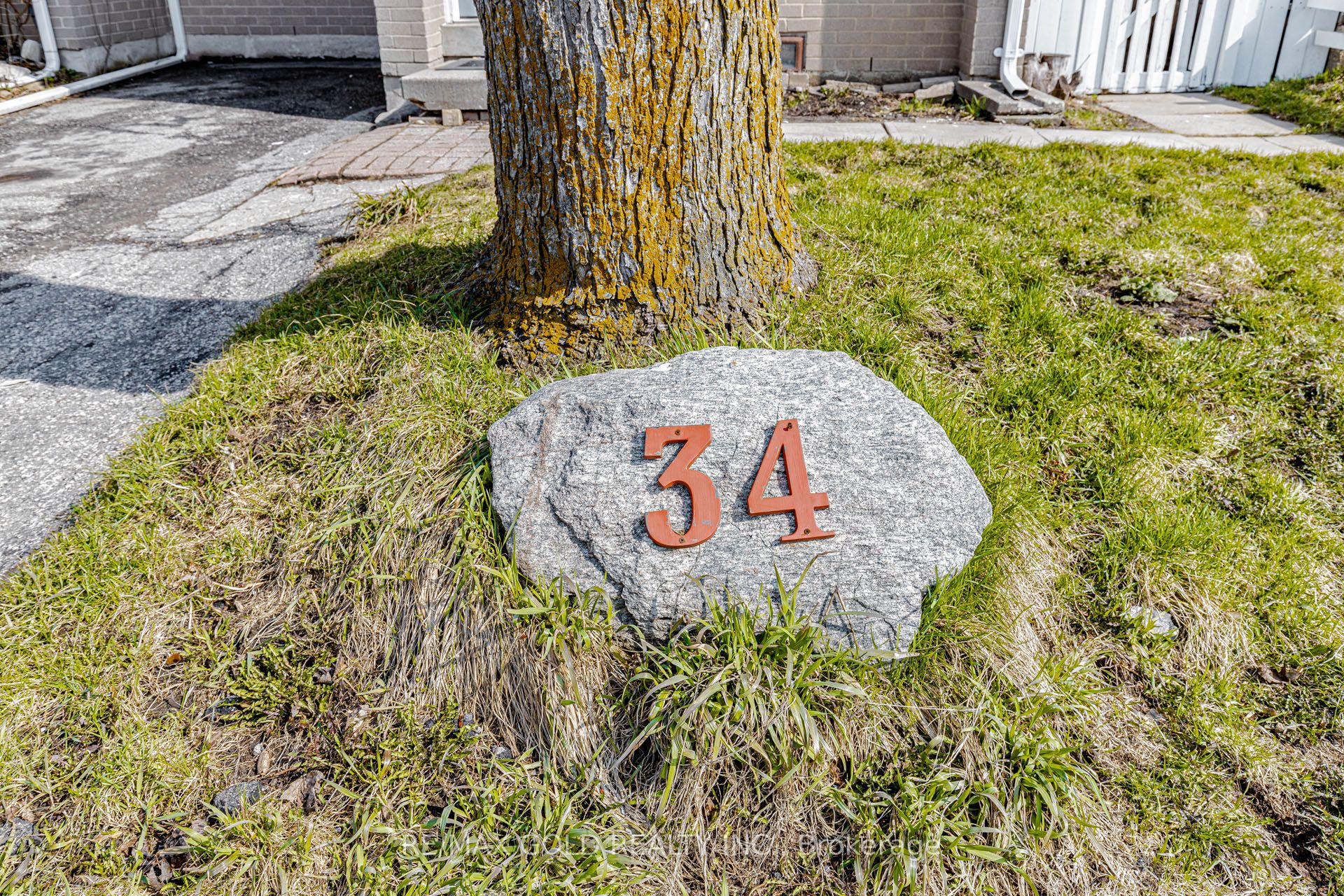 34 Jackman Drive, Brampton, ON L6S 2L7 photo 3