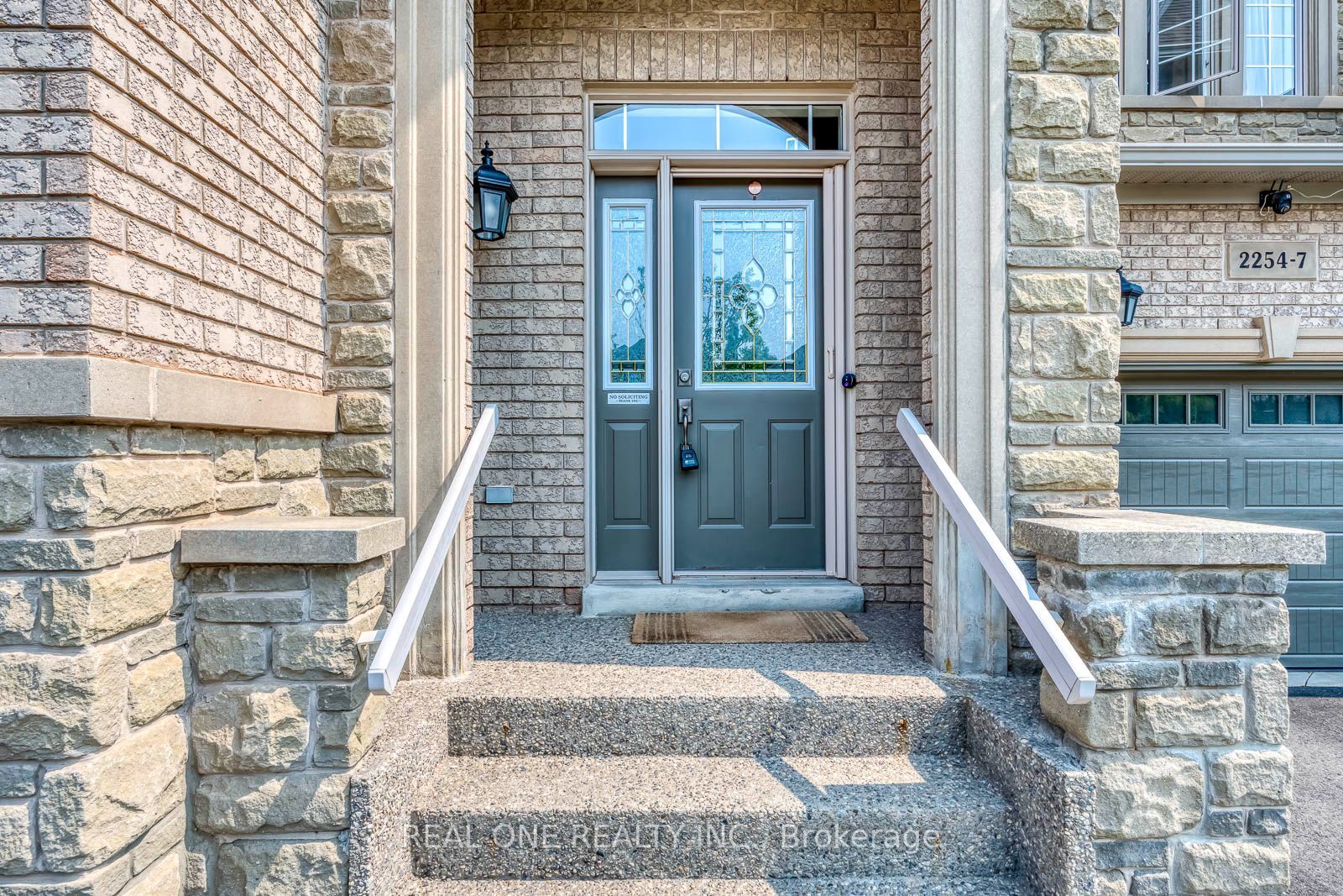 2254 Rockingham Drive 6, Oakville, ON L6H 7H8 photo 4