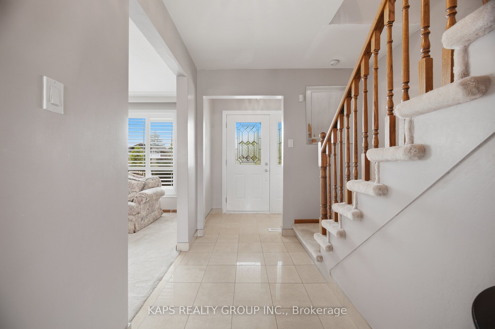 43 Donofree Road, Toronto, ON M6L 2P4 photo 5