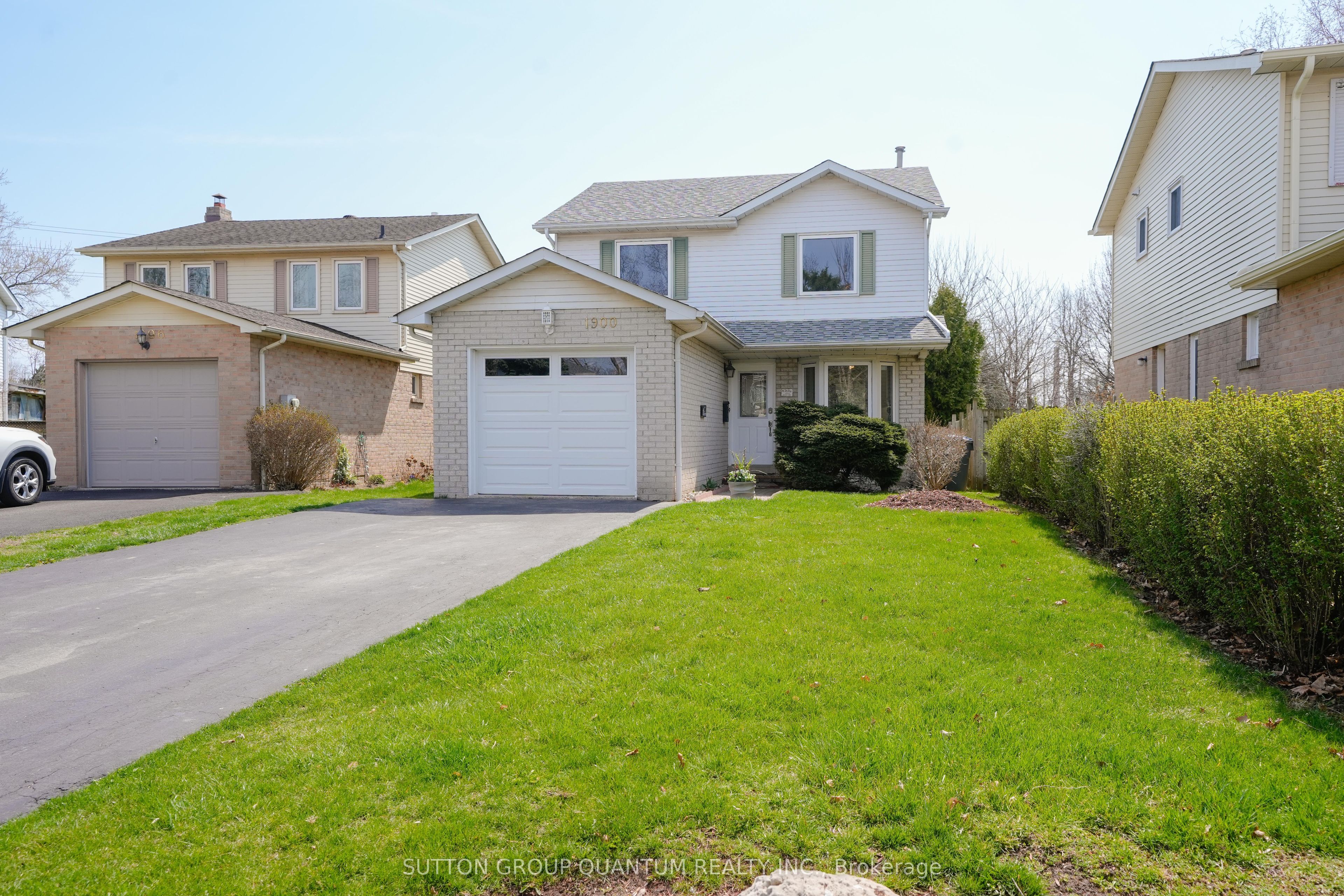 1900 Carrera Court, Mississauga, ON L5H 3B2