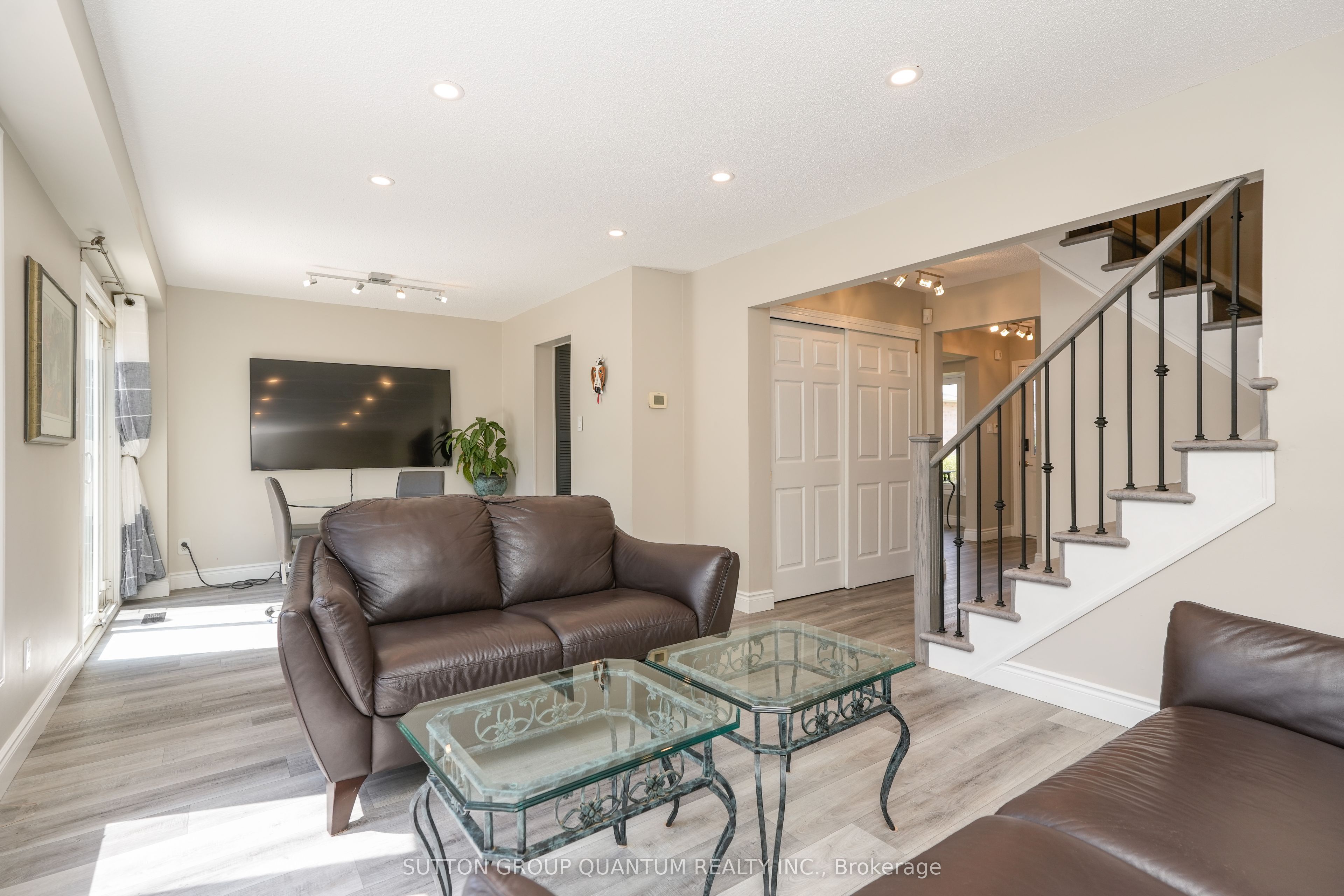 1900 Carrera Court, Mississauga, ON L5H 3B2 photo 5