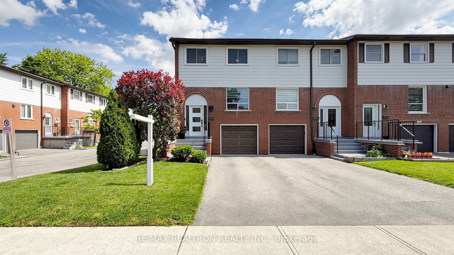2445 Homelands Drive 18, Mississauga, ON L5K 2C6