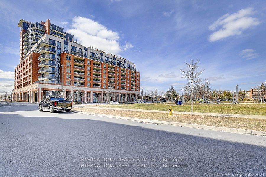 3091 Dufferin Street 601, Toronto, ON M6A 2S7 photo 2