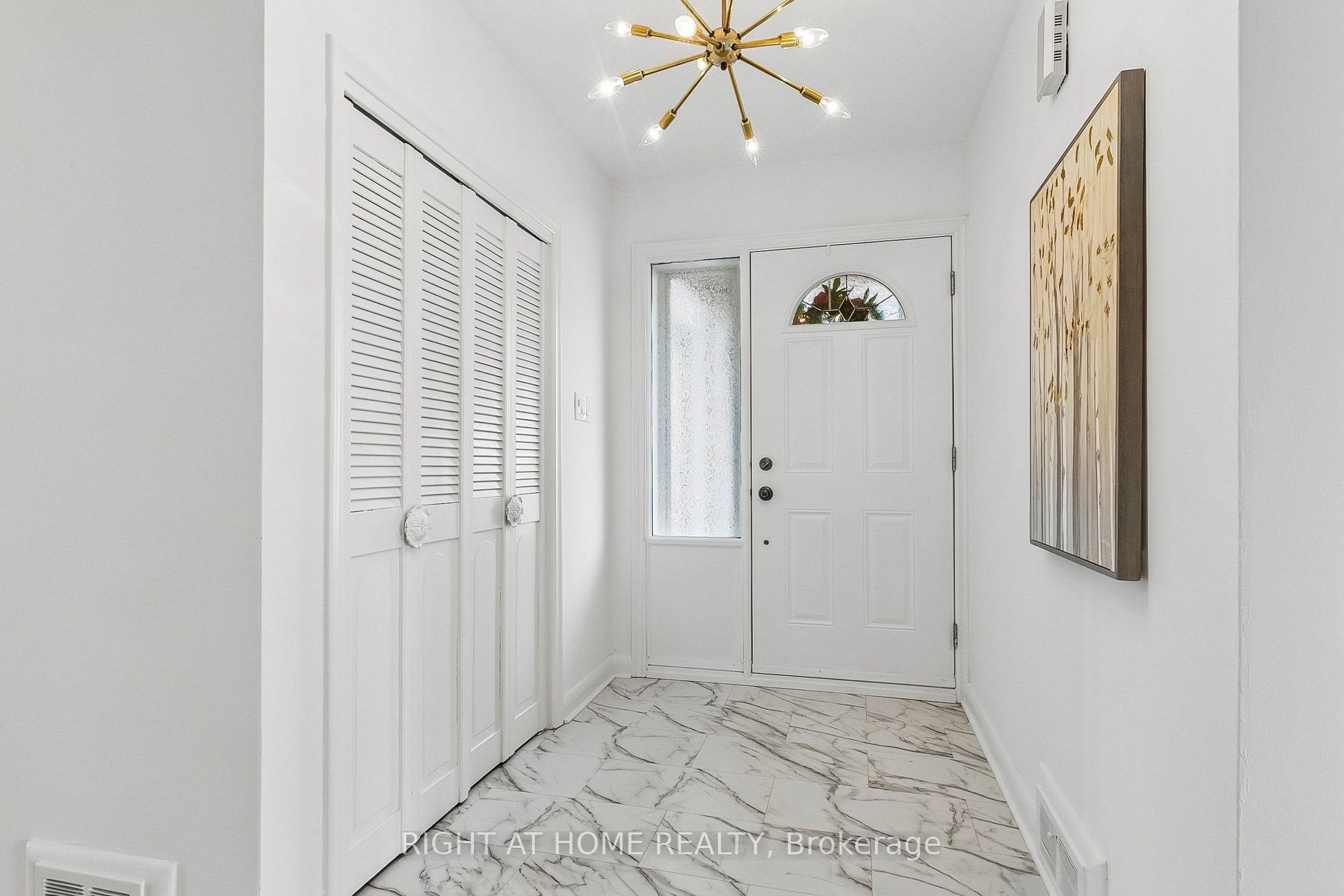 47 Wenderly Drive, Toronto, ON M6B 2P1 photo 2