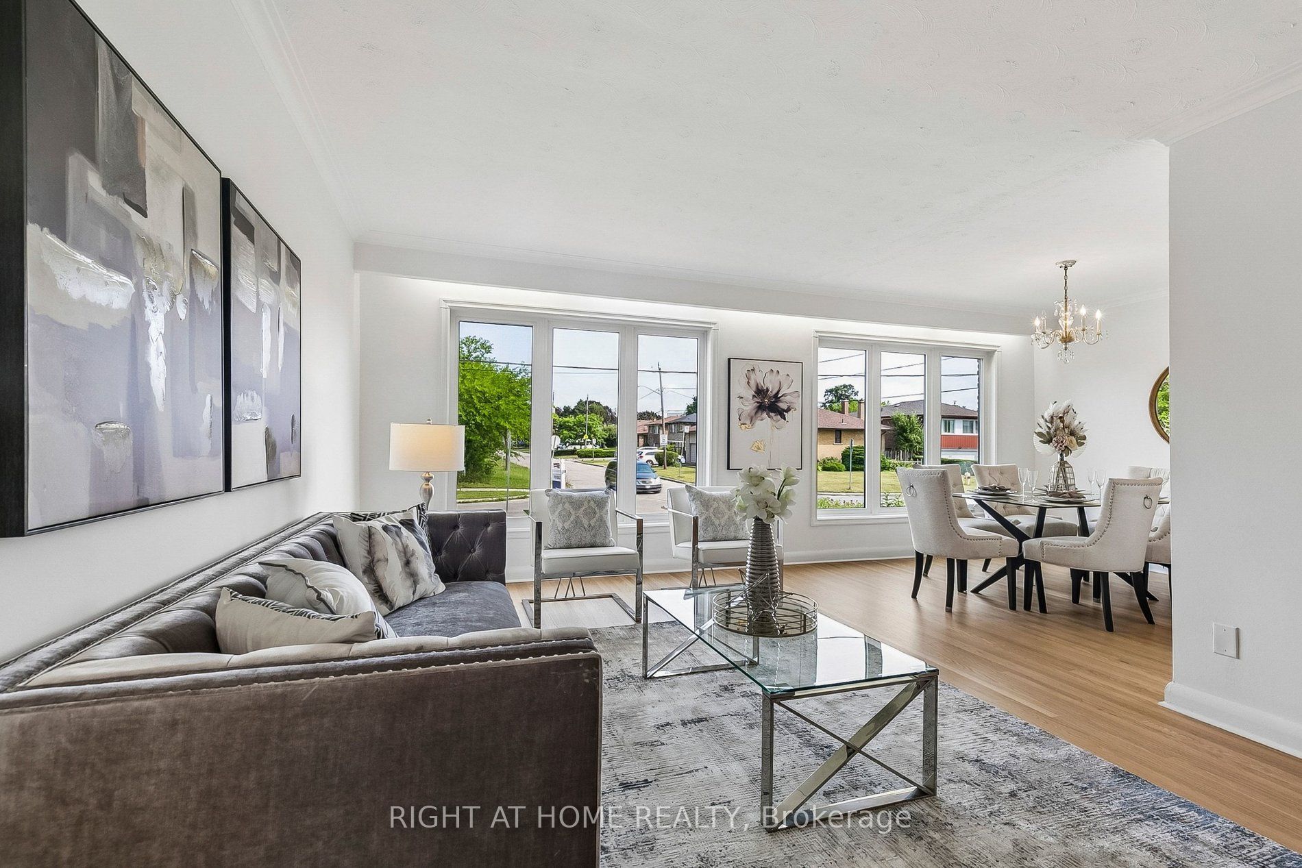 47 Wenderly Drive, Toronto, ON M6B 2P1 photo 4