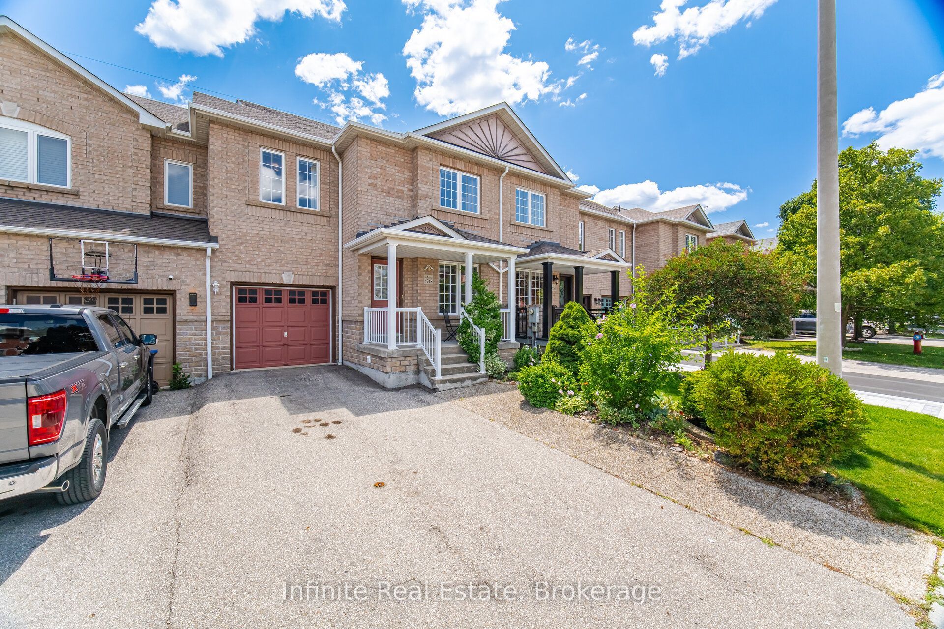 4748 James Austin Drive, Mississauga, ON L4Z 4H2 photo 2