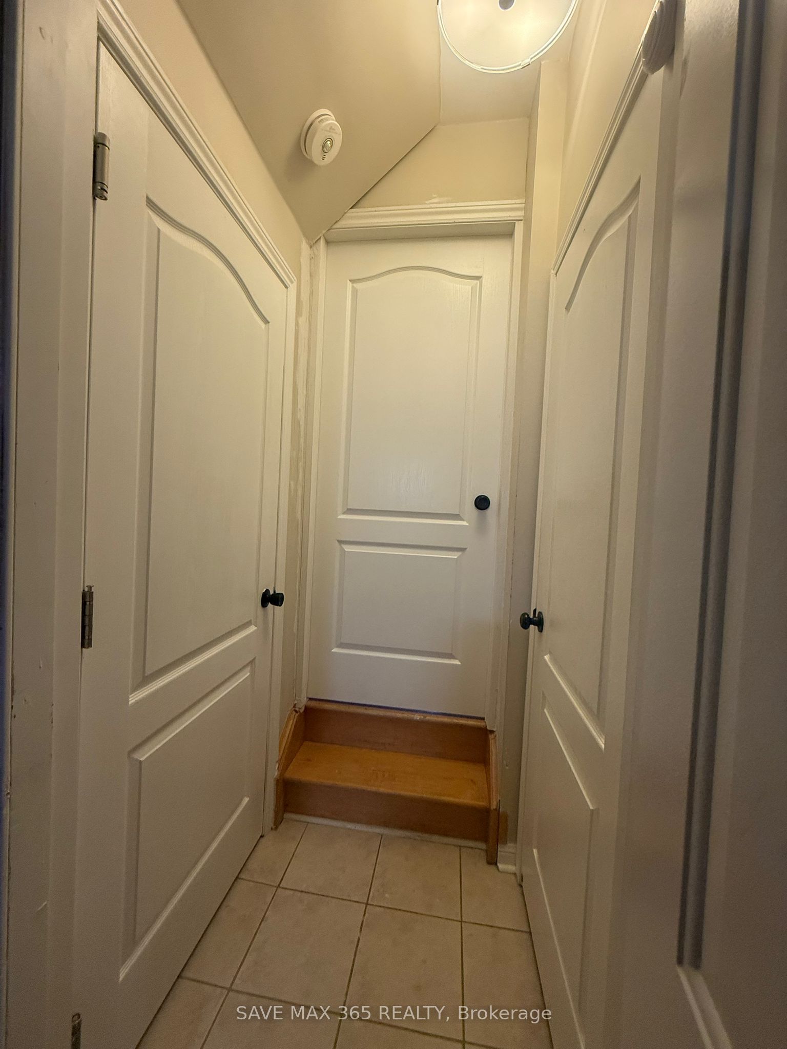 1647 Beard Drive #1 - Basement, Milton, ON L9T 5N1 photo 2