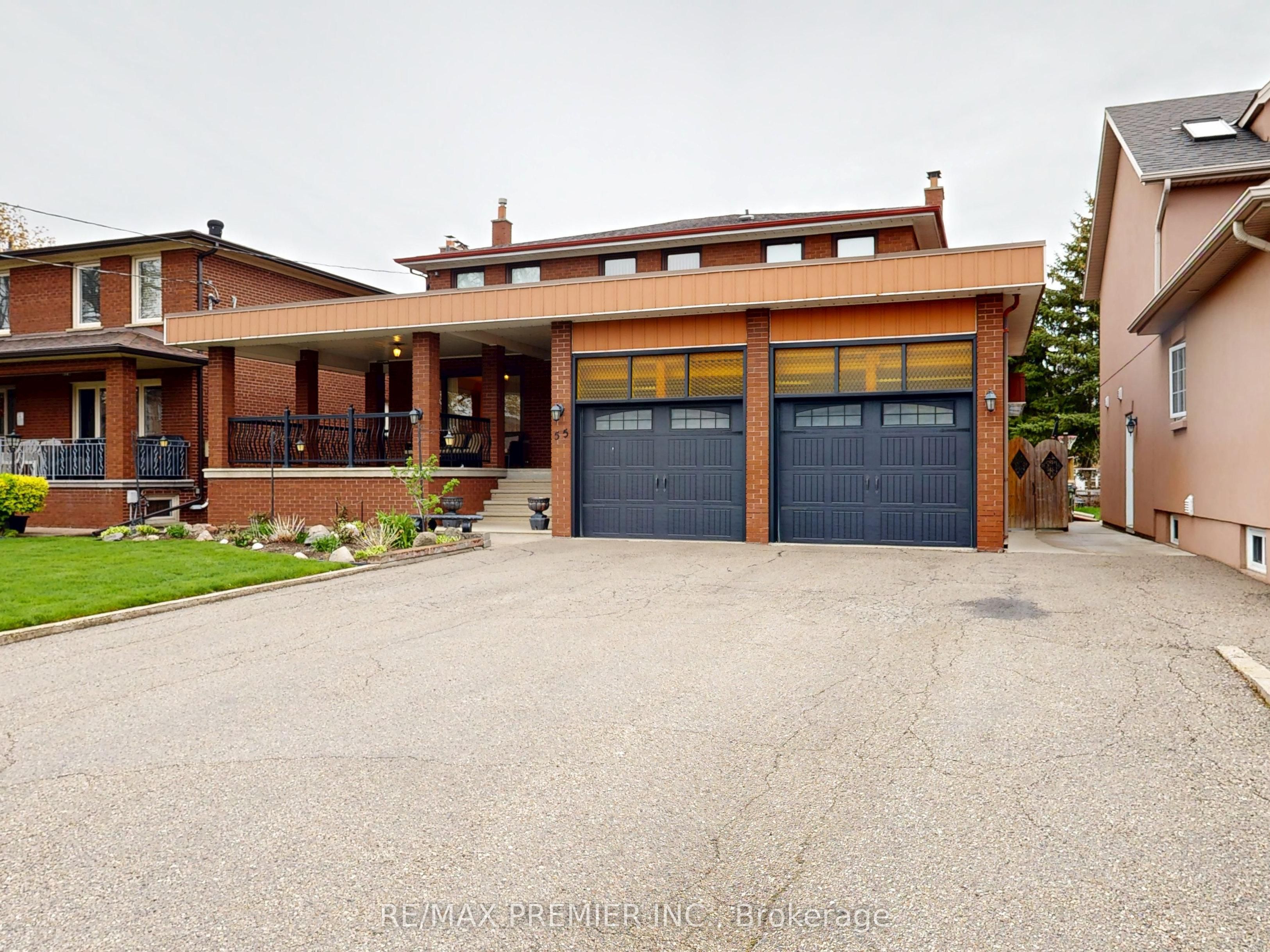 55 Chiswick Avenue, Toronto, ON M6E 1A1 photo 2