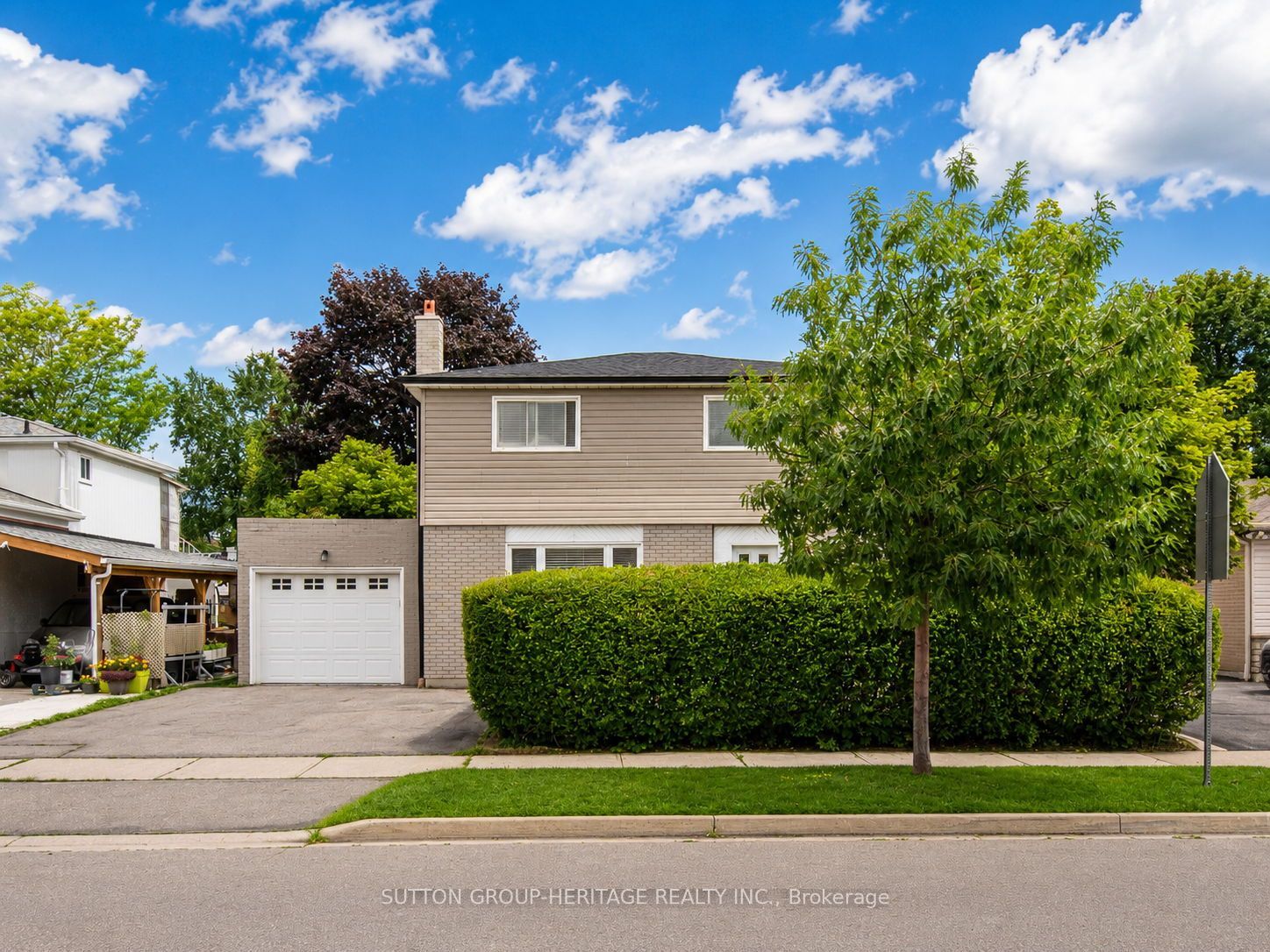 67 Madoc Drive, Brampton, ON L6V 2A2 photo 2