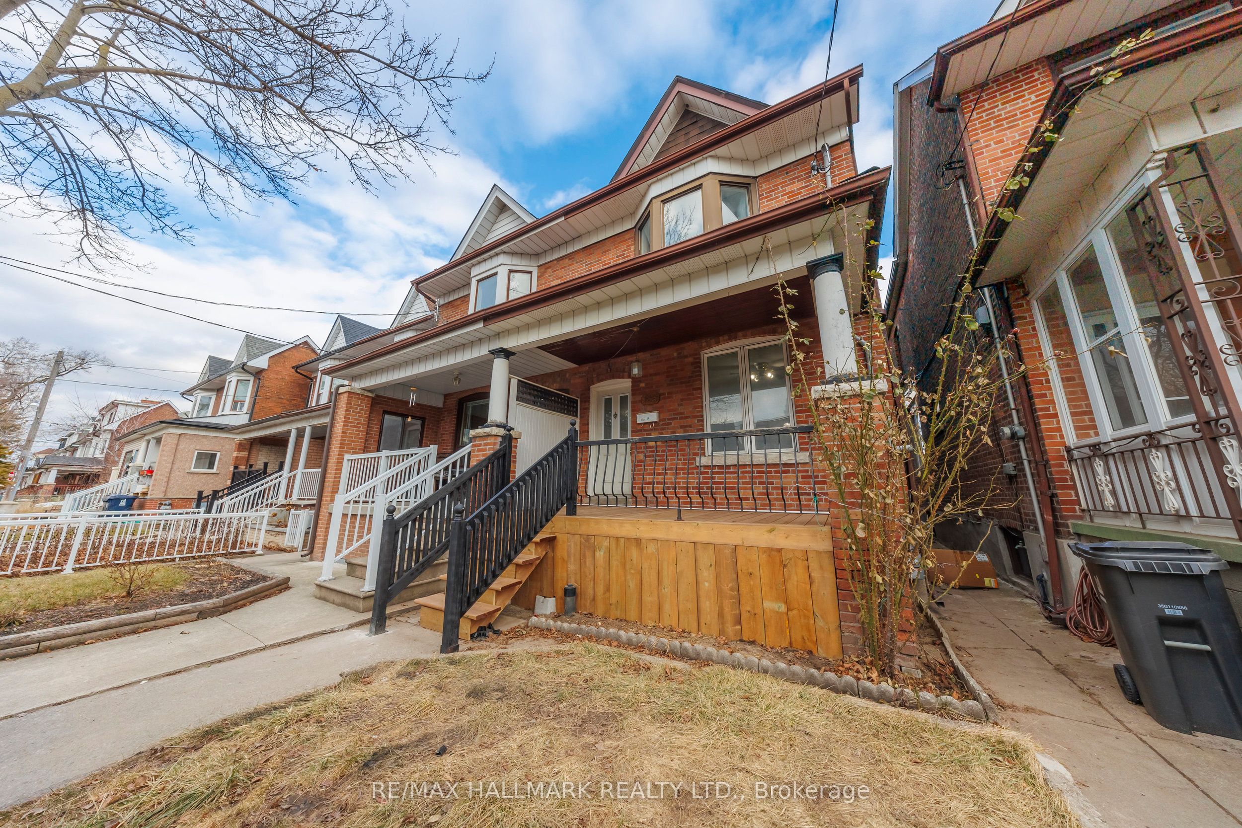 185 Laughton Avenue, Toronto, ON M6N 2X6 photo 3