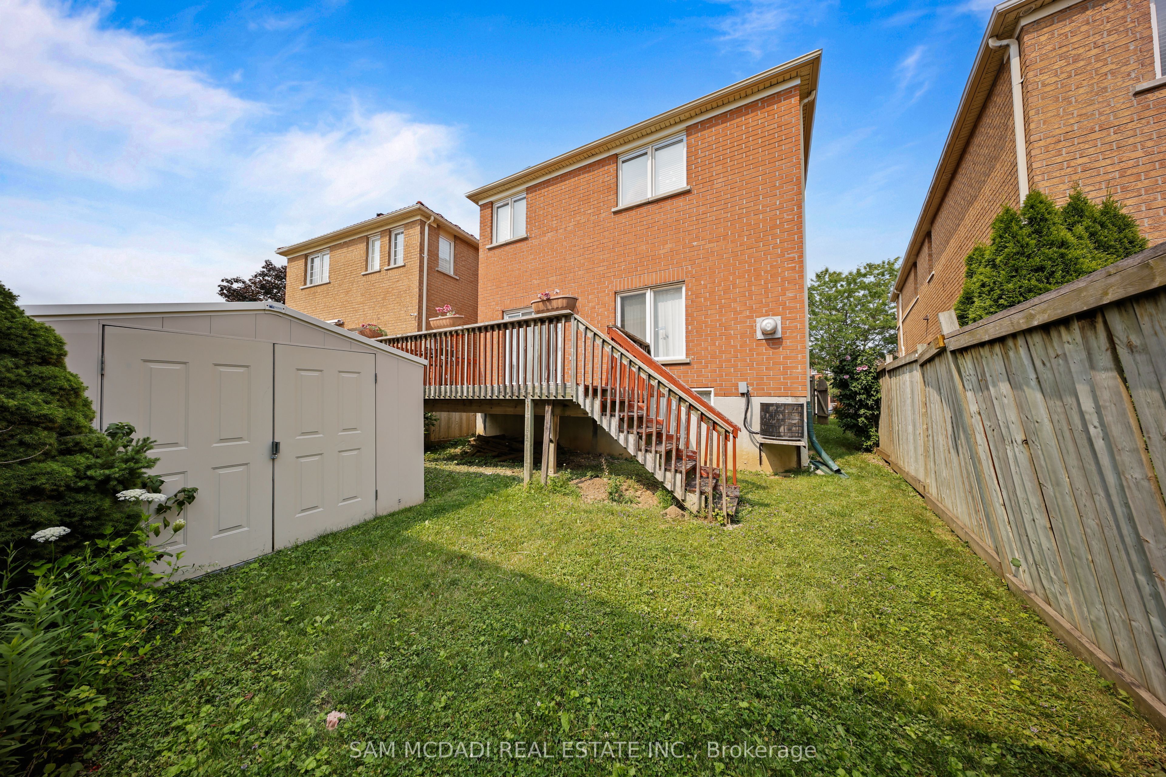 6426 Valiant Heights, Mississauga, ON L5W 1E2 photo 4