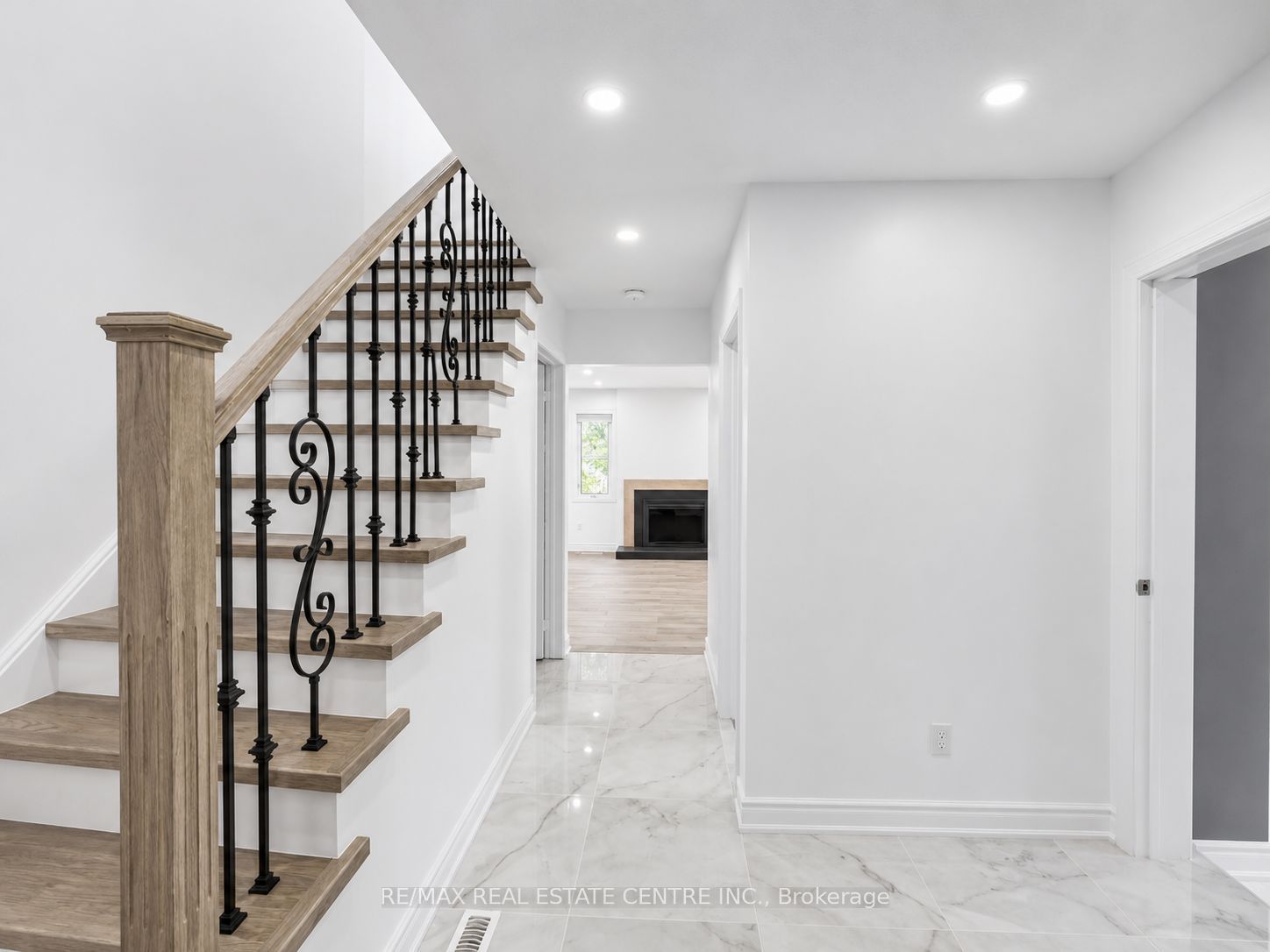62 Bramhall Circle, Brampton, ON L6V 2G4 photo 5