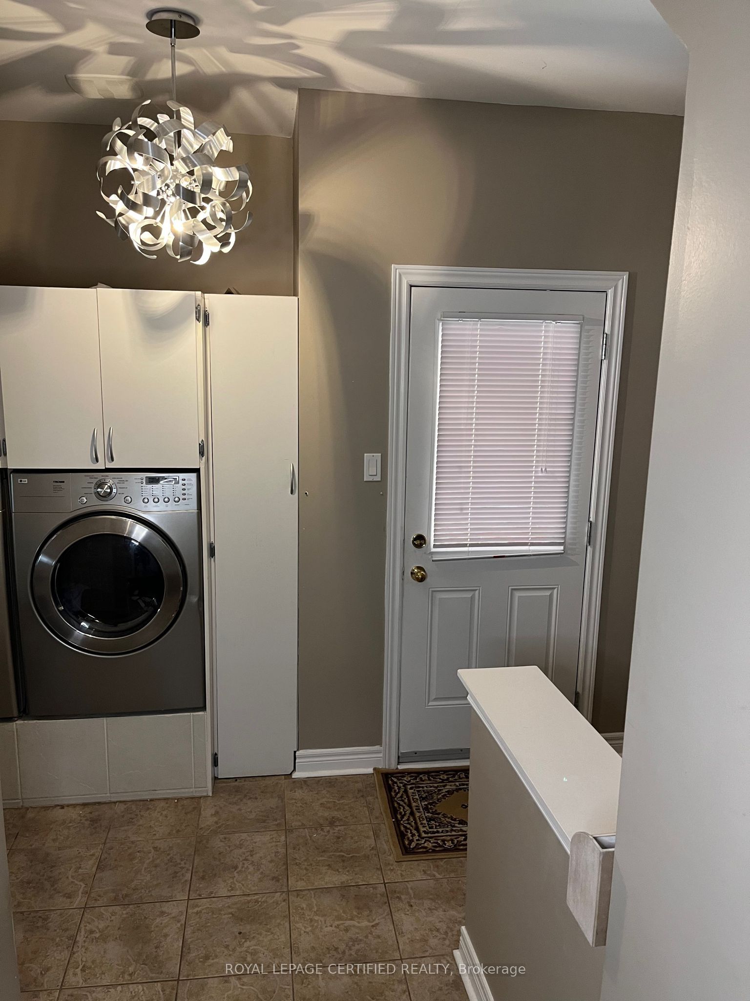 31 Everingham Circle BSMT, Brampton, ON L6R 0R7 photo 3