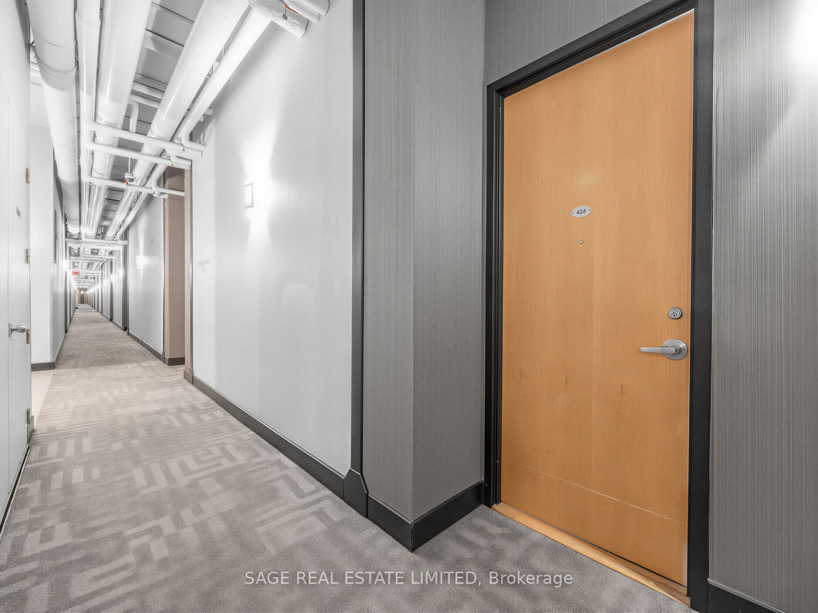 1001 Roselawn Avenue 424, Toronto, ON M6B 4M4 photo 3