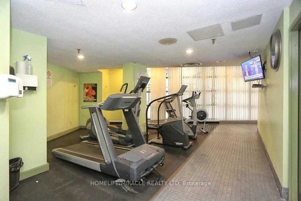 35 Trailwood Drive 2217, Mississauga, ON L4Z 3L6 photo 5