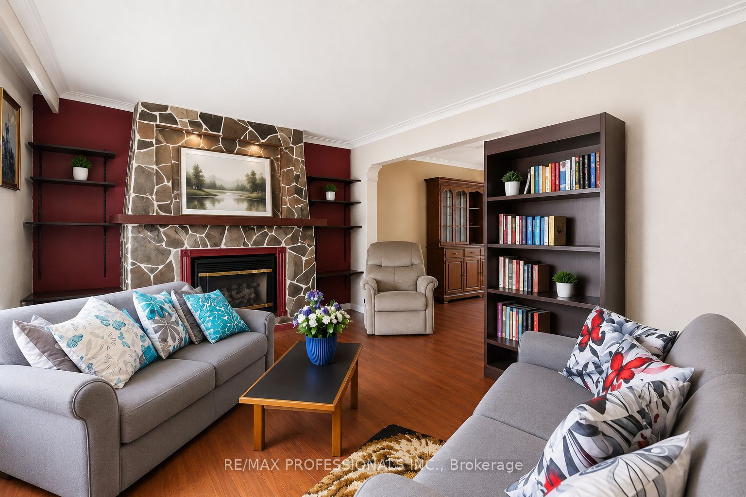 15 Huntsmoor Road, Toronto, ON M9W 3R4 photo 4