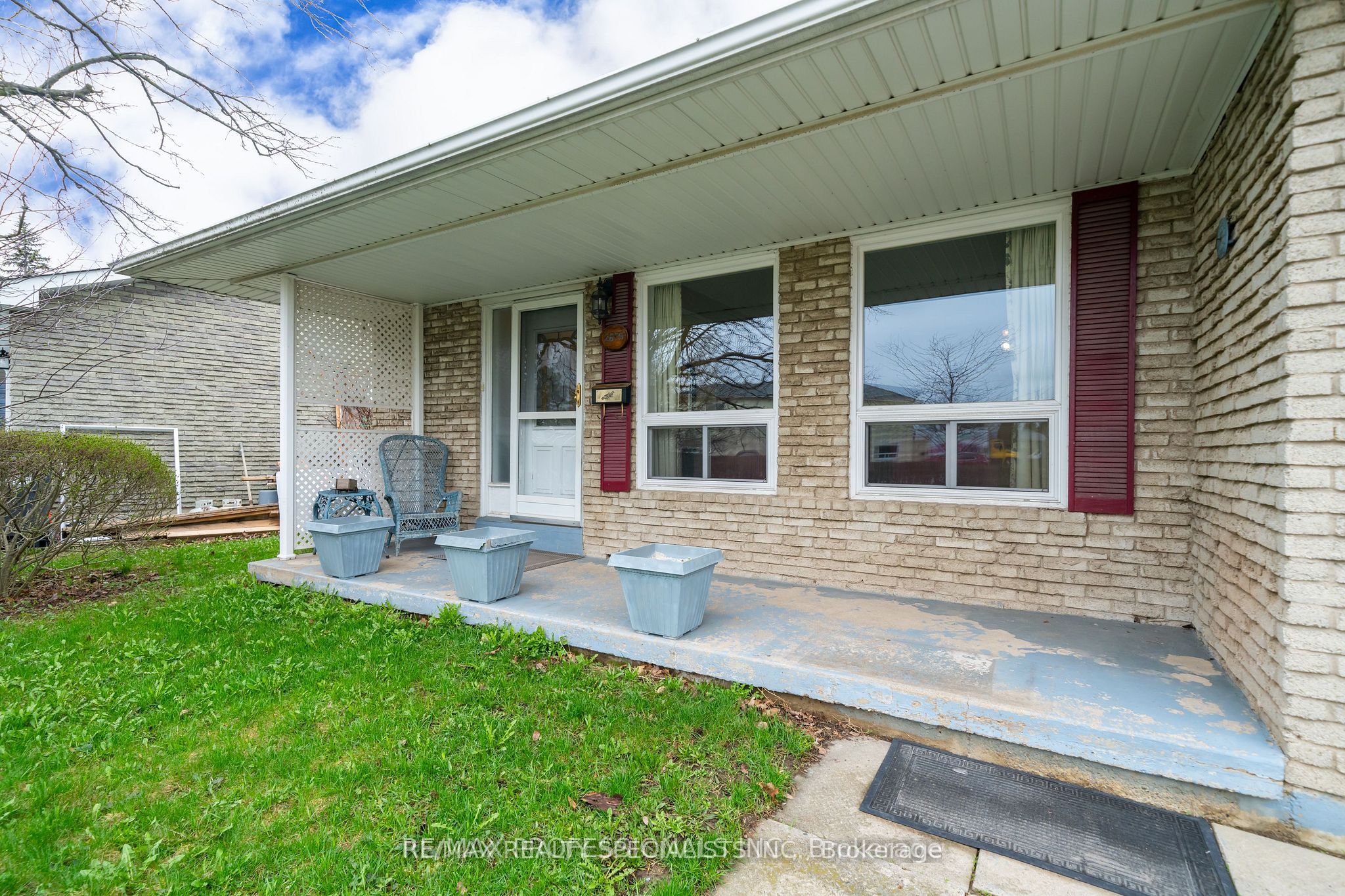 2679 Frankston Road, Mississauga, ON L5L 1S3 photo 2