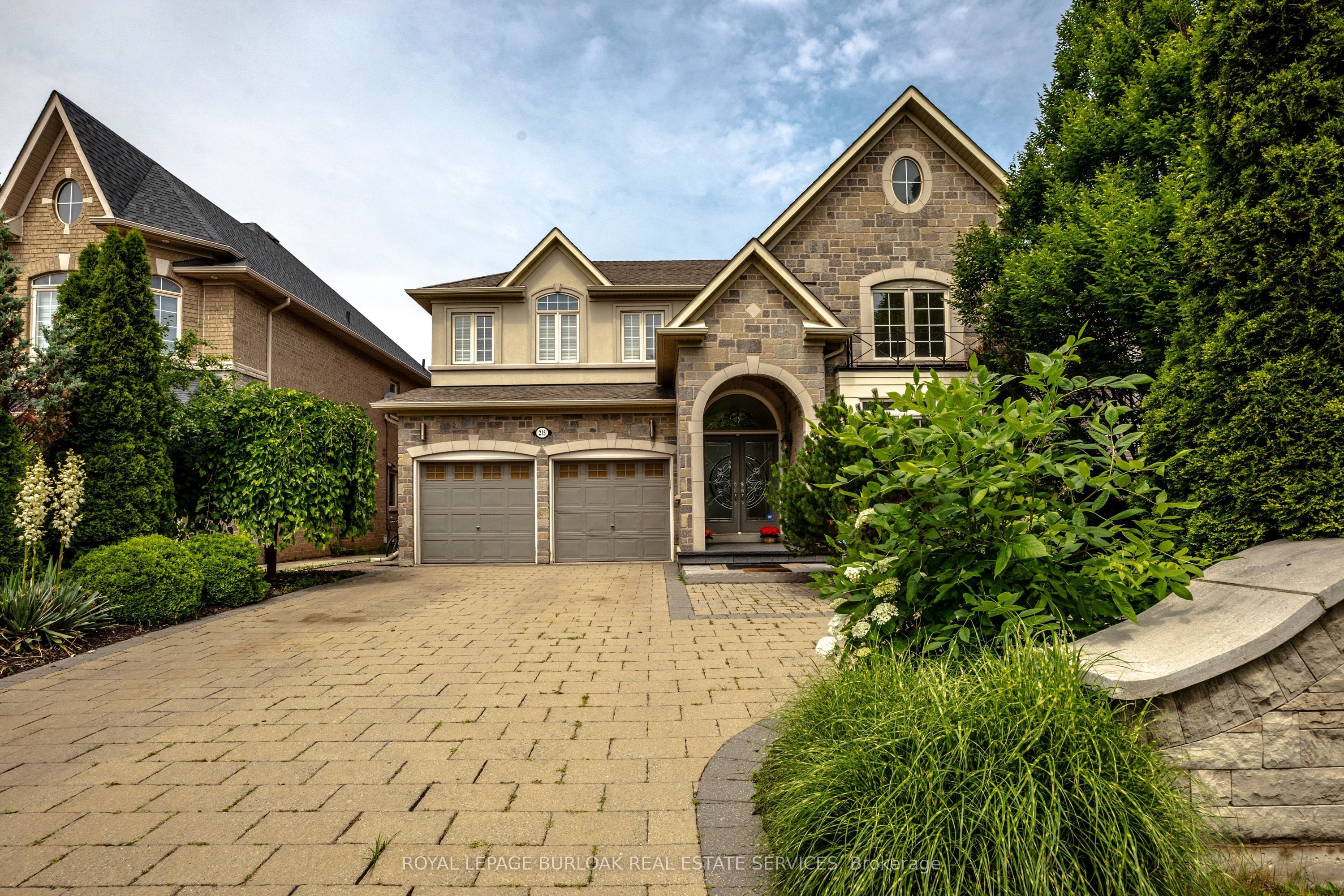 215 Burloak Drive, Oakville, ON L6L 6T6 photo 4