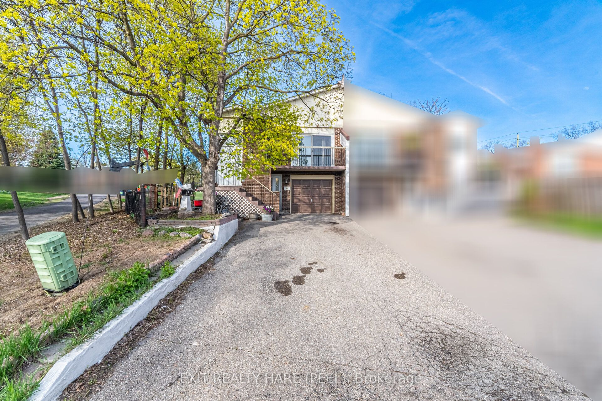 30 Thorsby Court, Brampton, ON L6V 3T9 photo 2