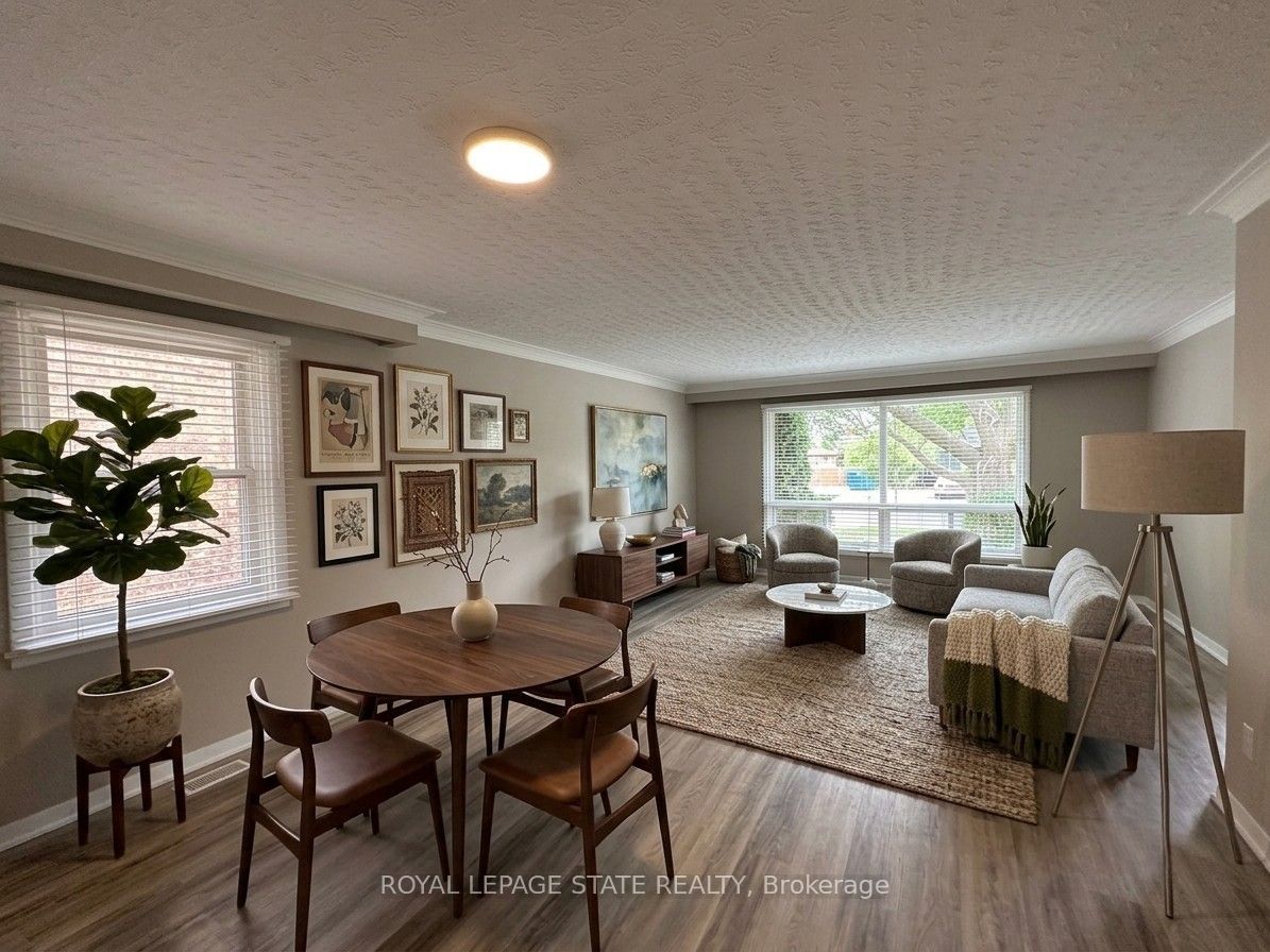 20 Lloyd Manor Road, Toronto, ON M9B 5H6 photo 3