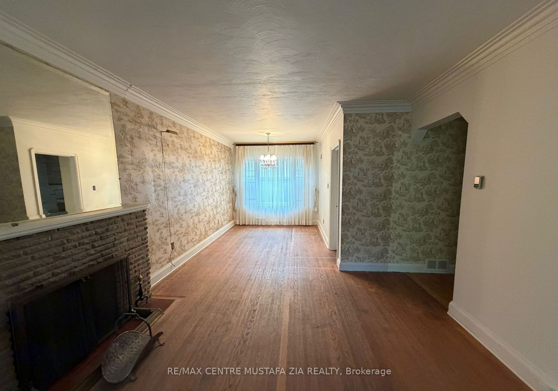 40 Ovida Avenue, Toronto, ON M9B 1E1 photo 4