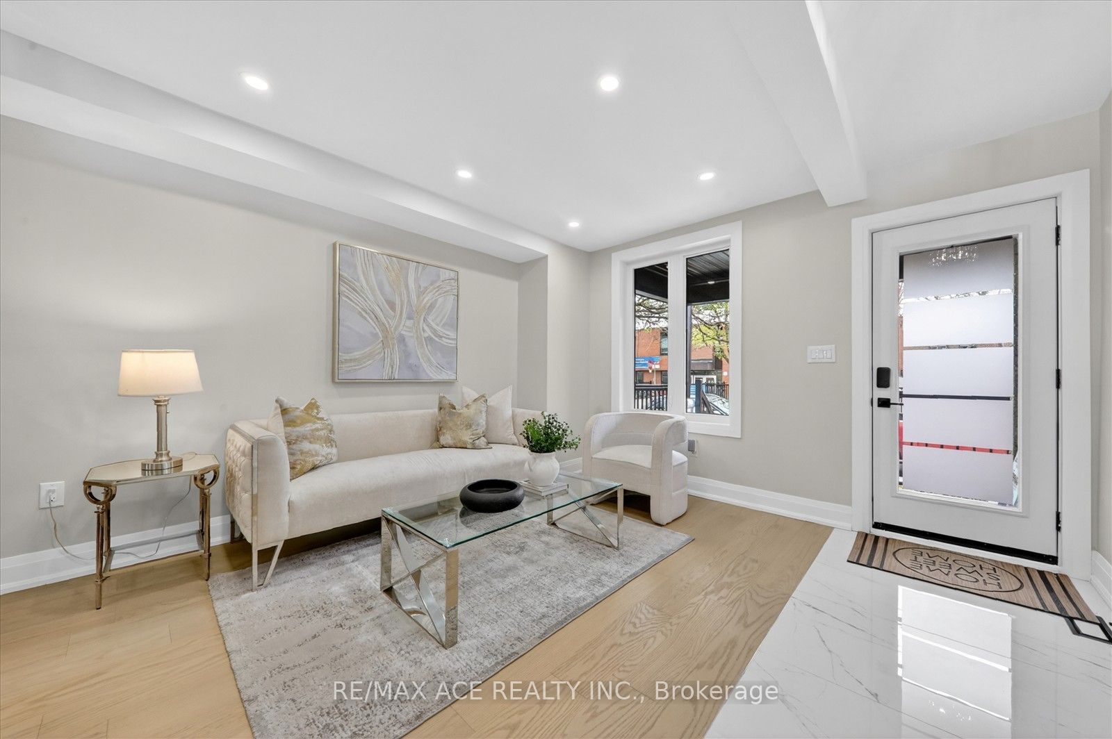 38 Pelham Avenue, Toronto, ON M6N 1A6 photo 5