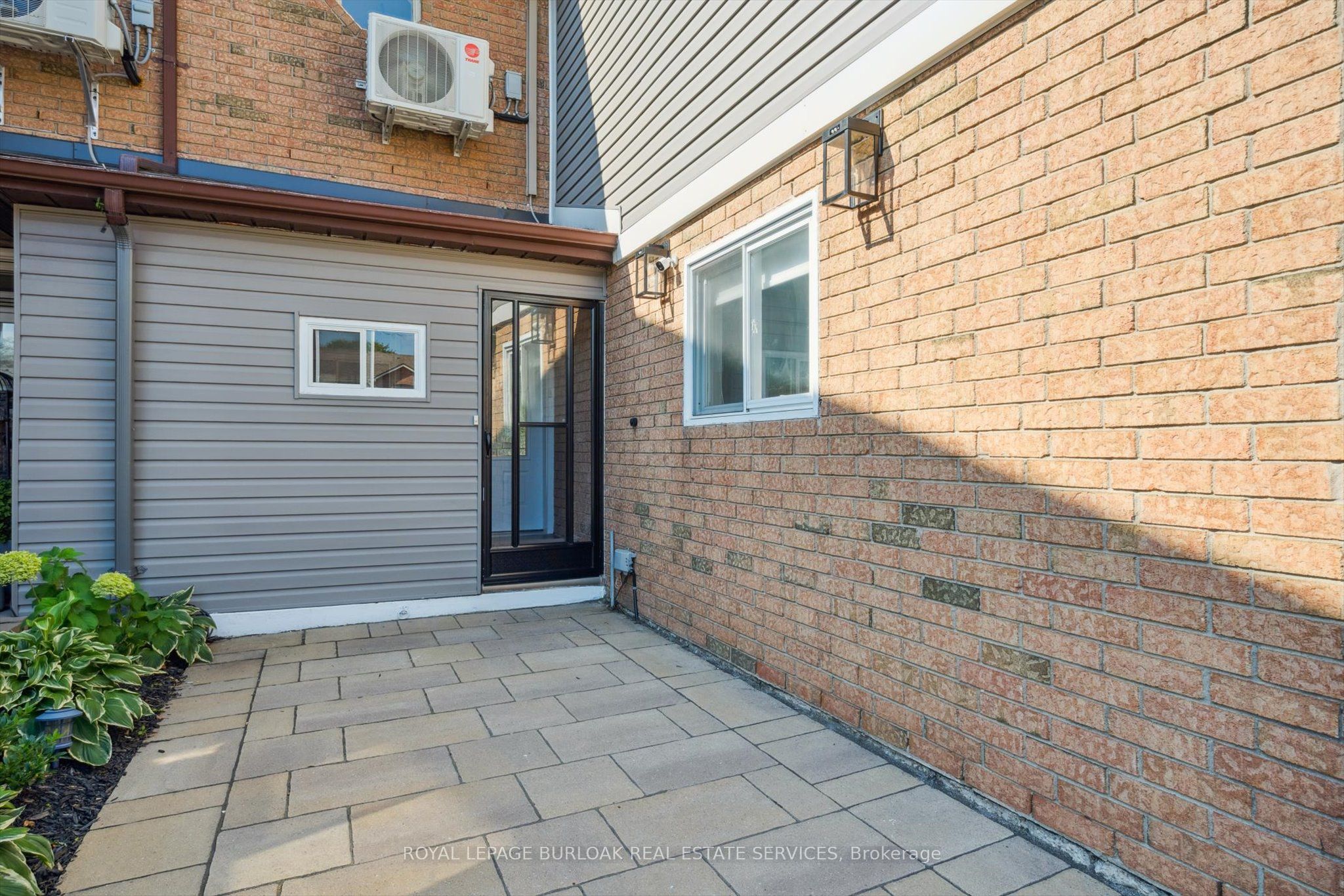 2152 Pelee Boulevard, Oakville, ON L6H 4C8 photo 4