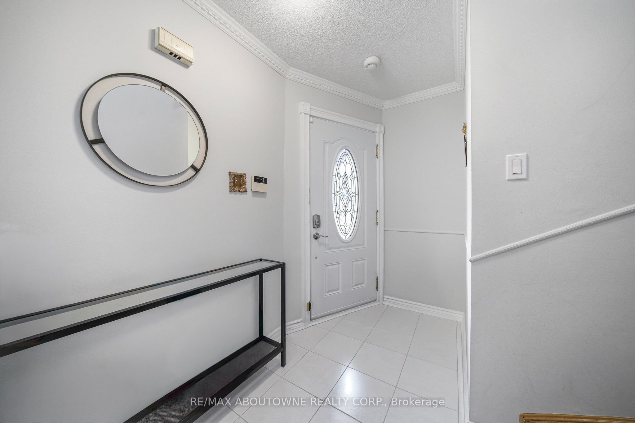 497 Luzon Crescent, Mississauga, ON L5B 3W9 photo 3