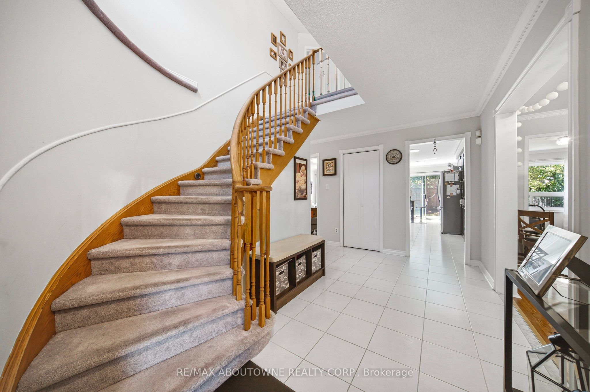 497 Luzon Crescent, Mississauga, ON L5B 3W9 photo 4
