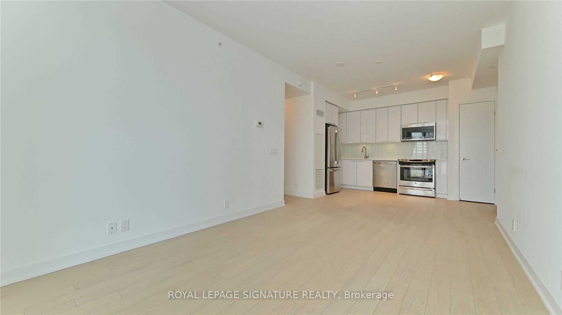 10 Parklawn Road 1005, Toronto, ON M8Y 3H8 photo 3