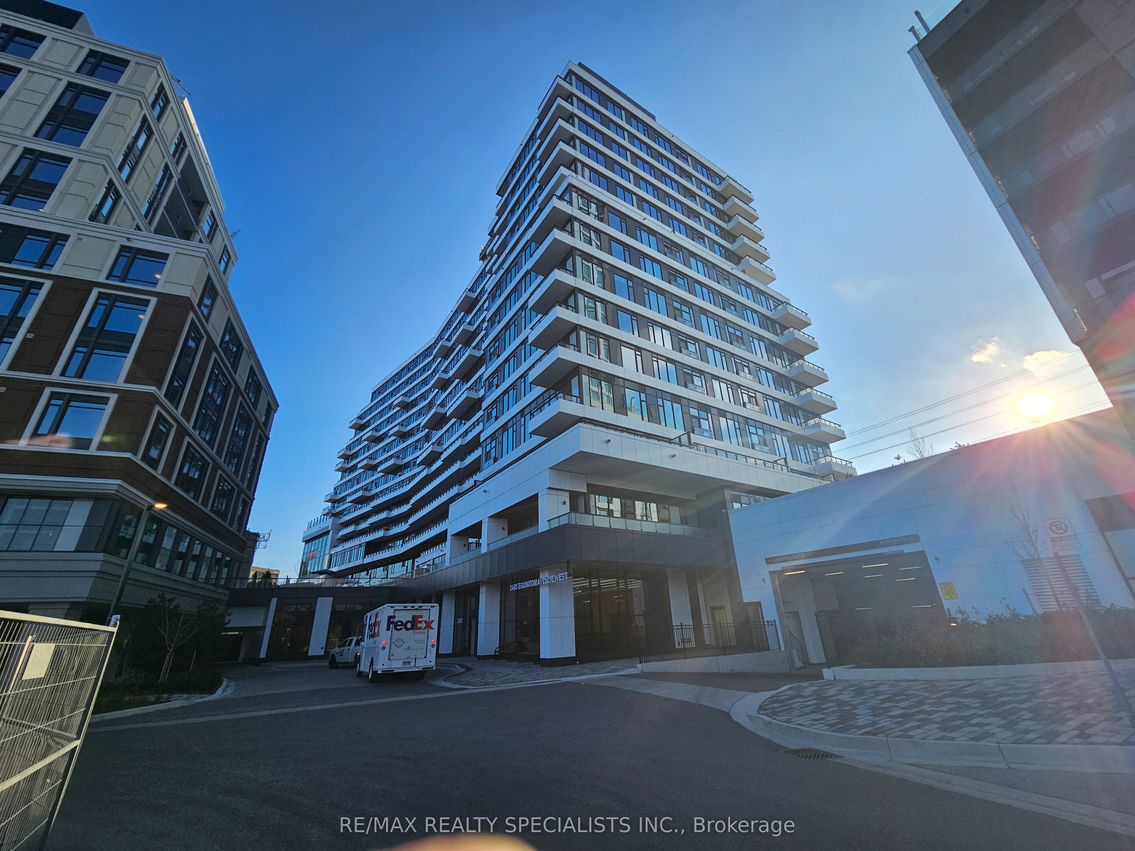 2485 Eglinton Avenue W 712, Mississauga, ON L5M 2T1
