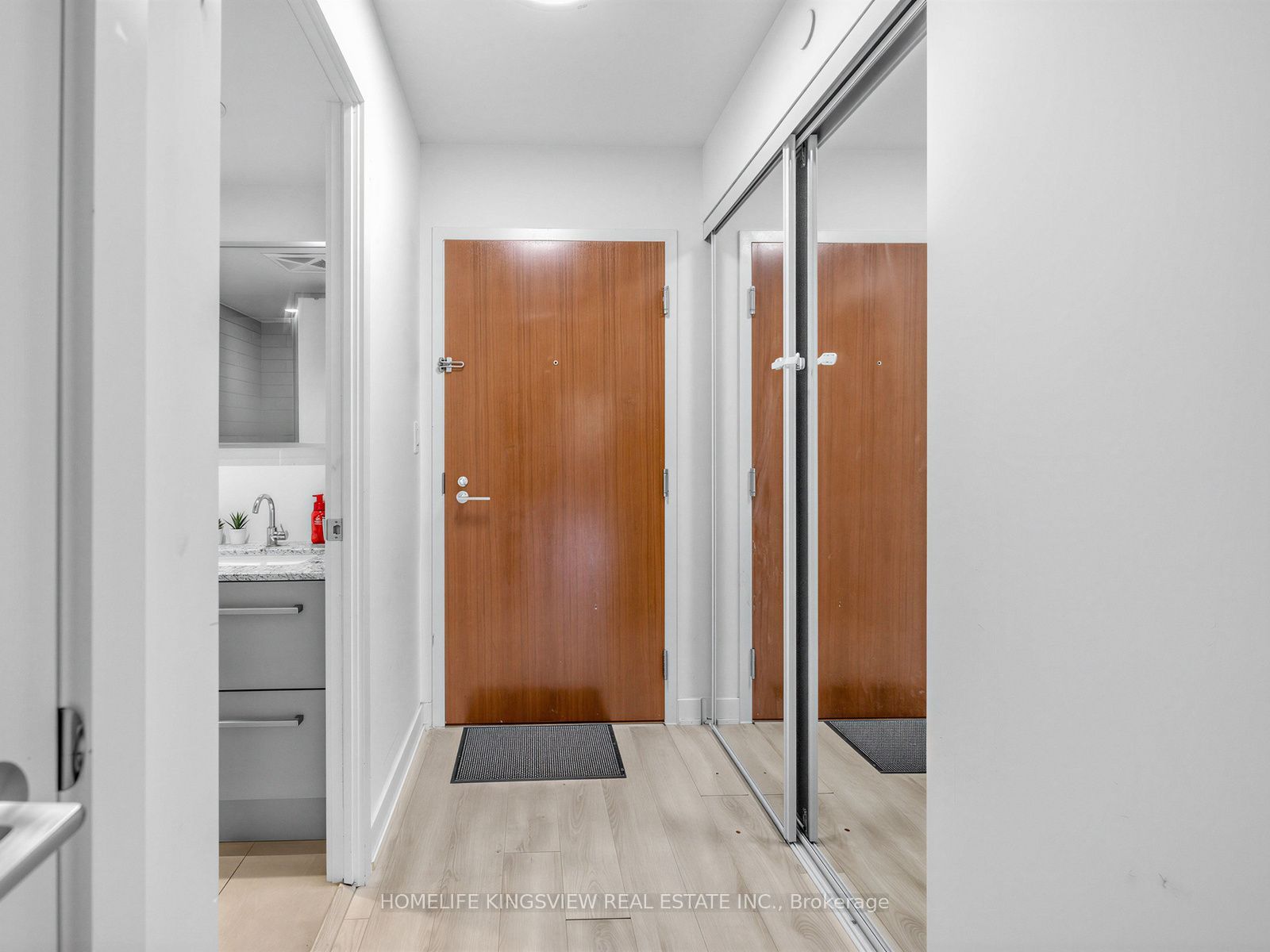 160 Flemington Road 311, Toronto, ON M6A 0A9 photo 4