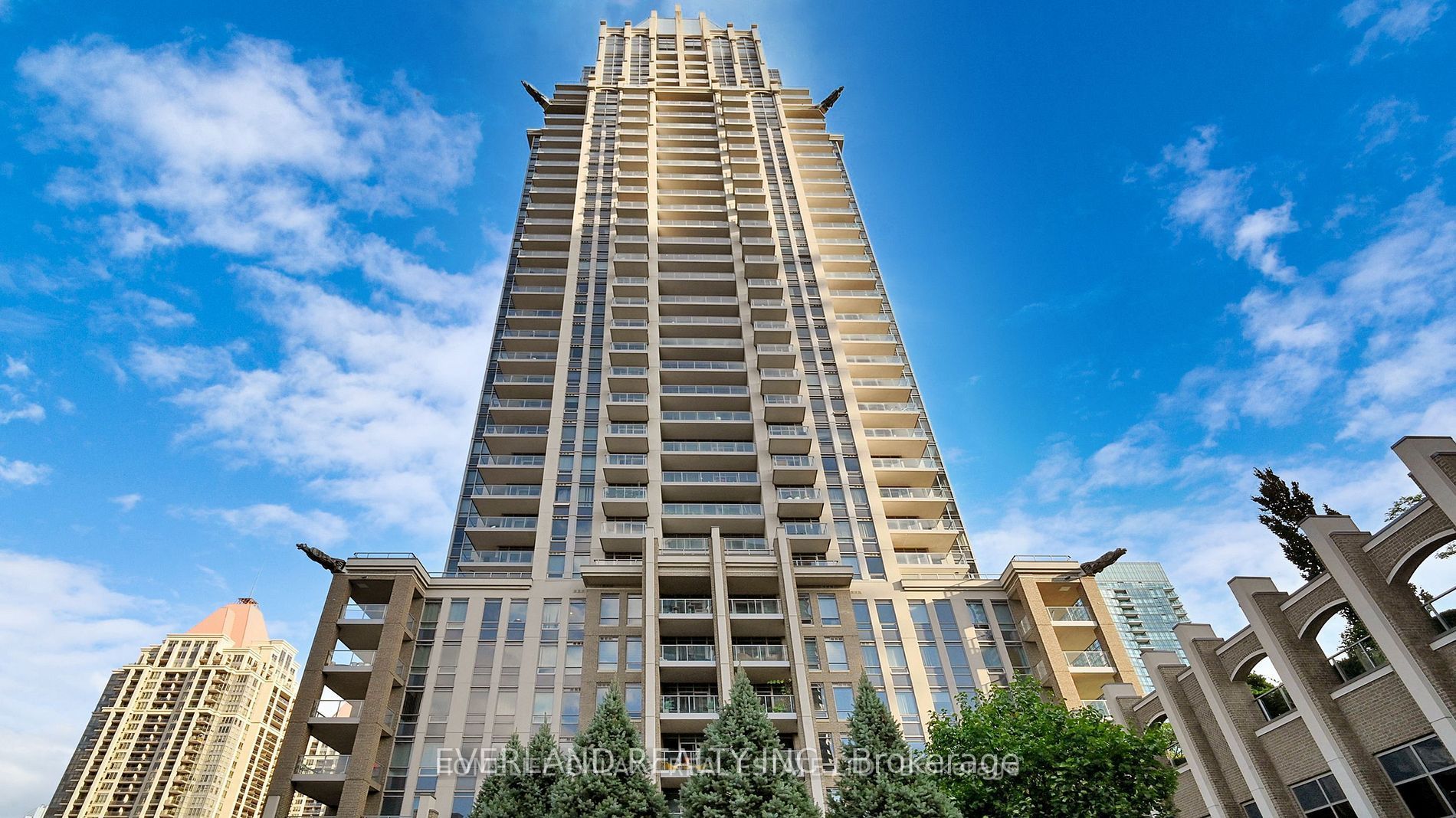 388 PRINCE OF WALES Drive 901, Mississauga, ON L5B 0A1
