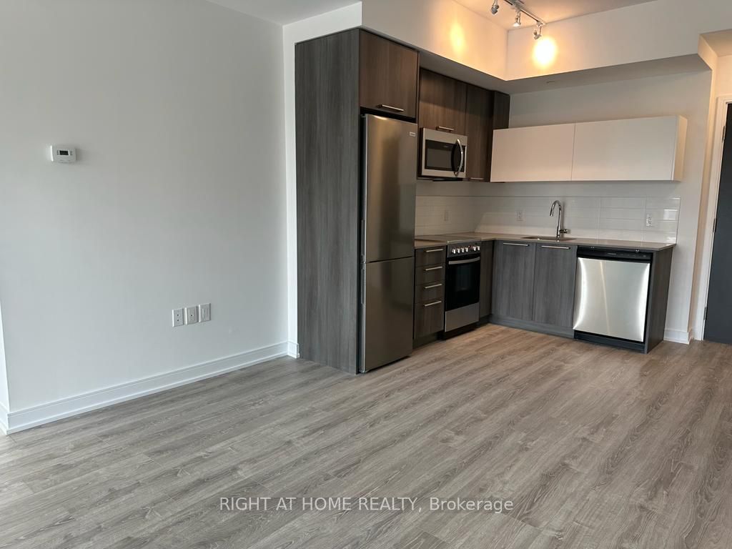 25 Neighbourhood Lane 403, Toronto, ON M8Y 0C4 photo 3