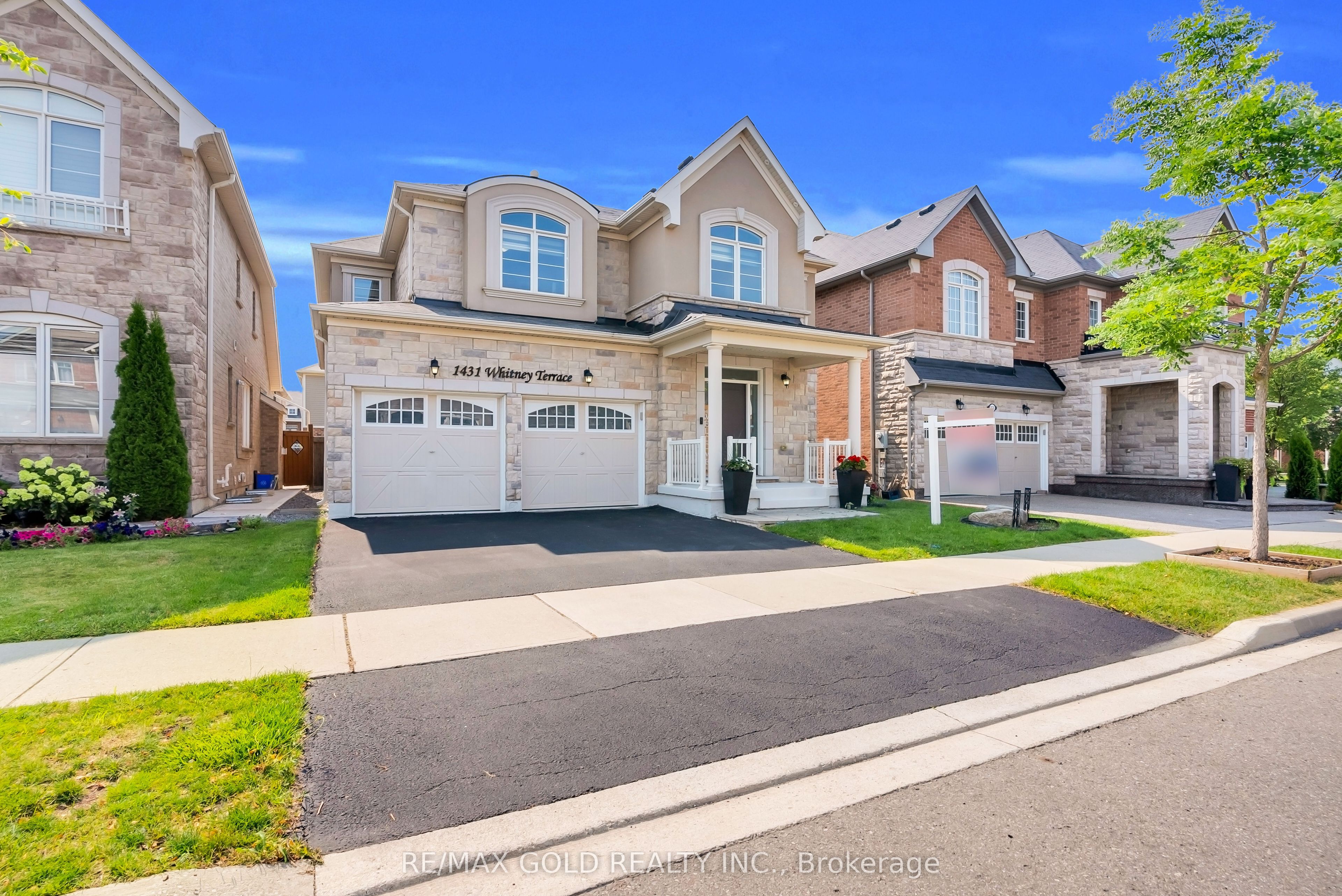1431 Whitney Terrace, Milton, ON L9E 0B7 photo 2