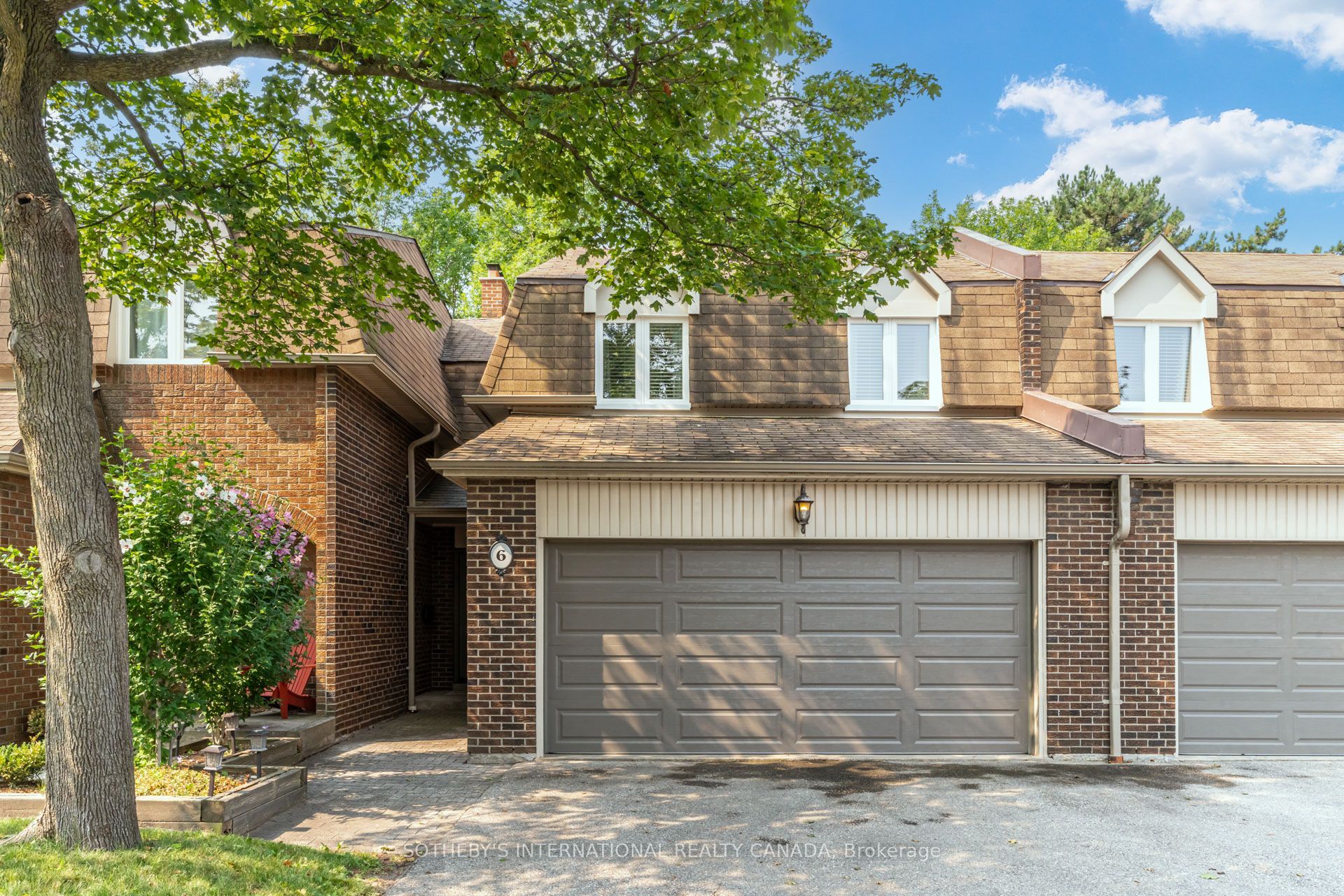 150 South Service Road 6, Mississauga, ON L5G 2R9