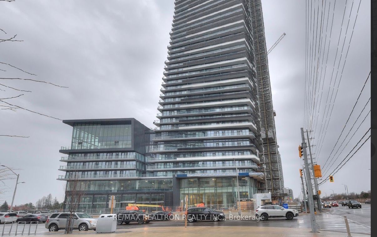 448 Burnhamthorpe Road W 811, Mississauga, ON L5B 0M3