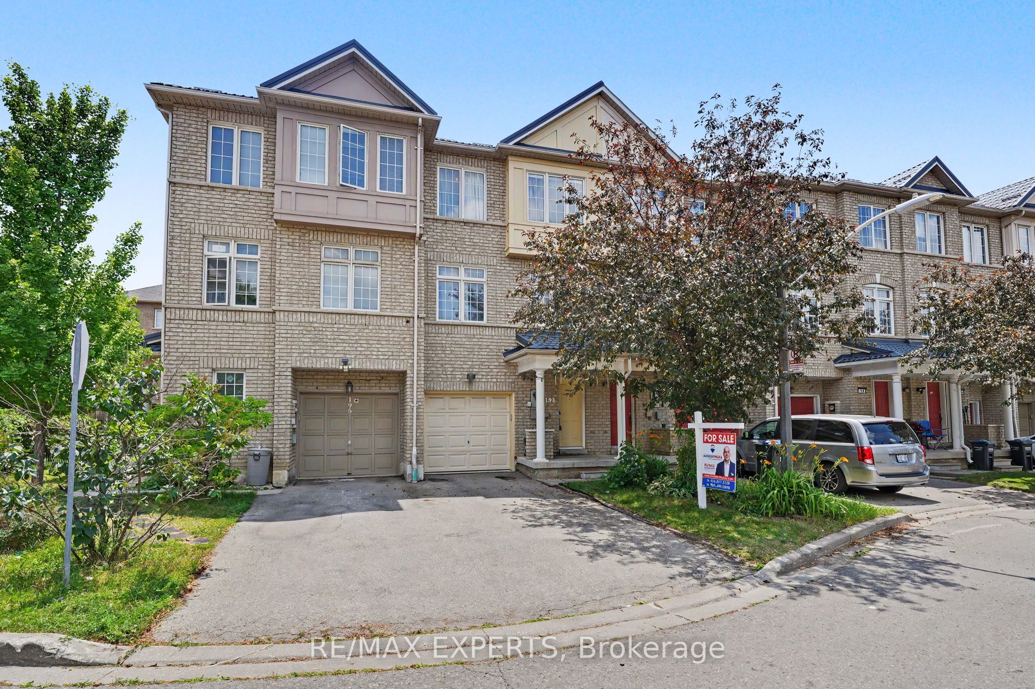 7035 Rexwood Road 194, Mississauga, ON L4T 4M6 photo 2