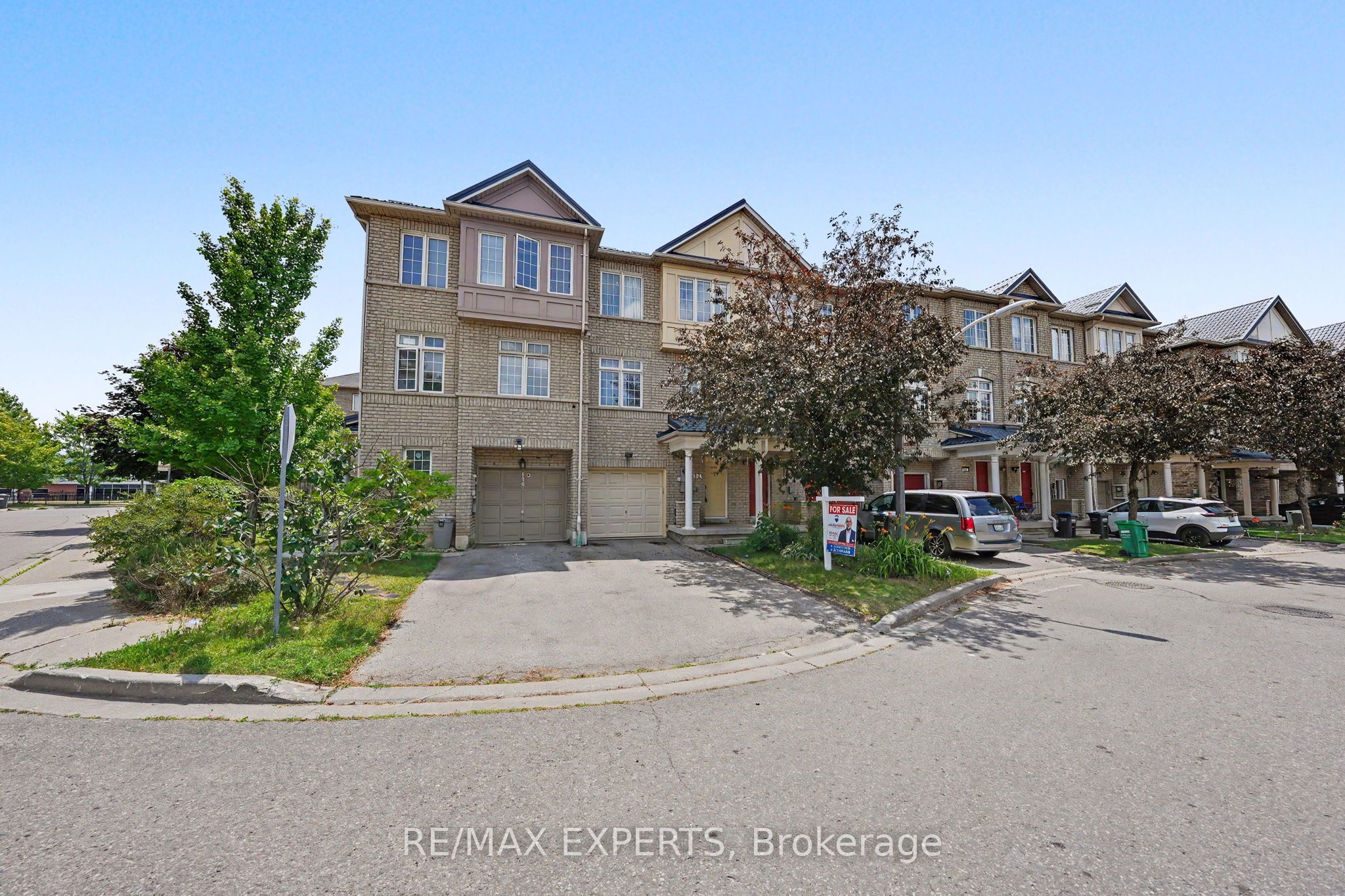 7035 Rexwood Road 194, Mississauga, ON L4T 4M6 photo 4