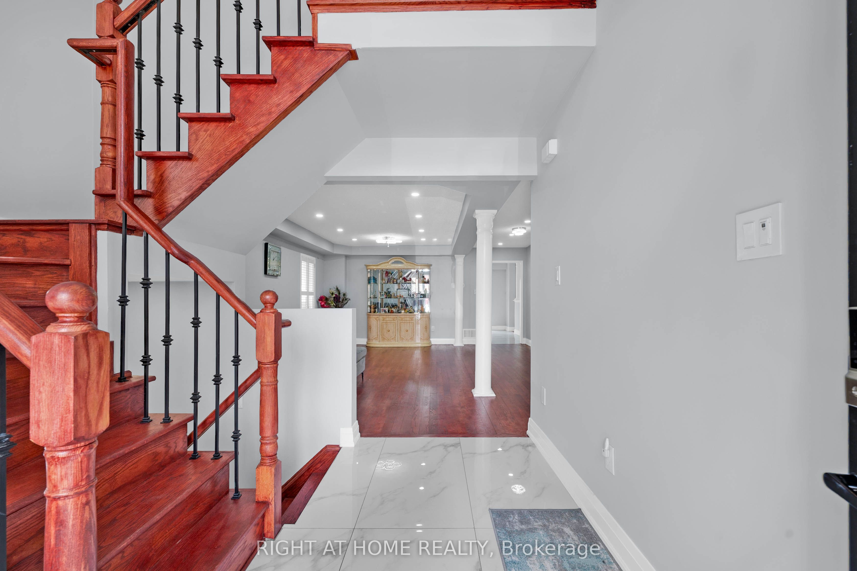 86 Whitehouse Crescent, Brampton, ON L6P 1L6 photo 5