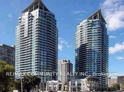 1 Elm Drive W 304, Mississauga, ON L5B 4M1