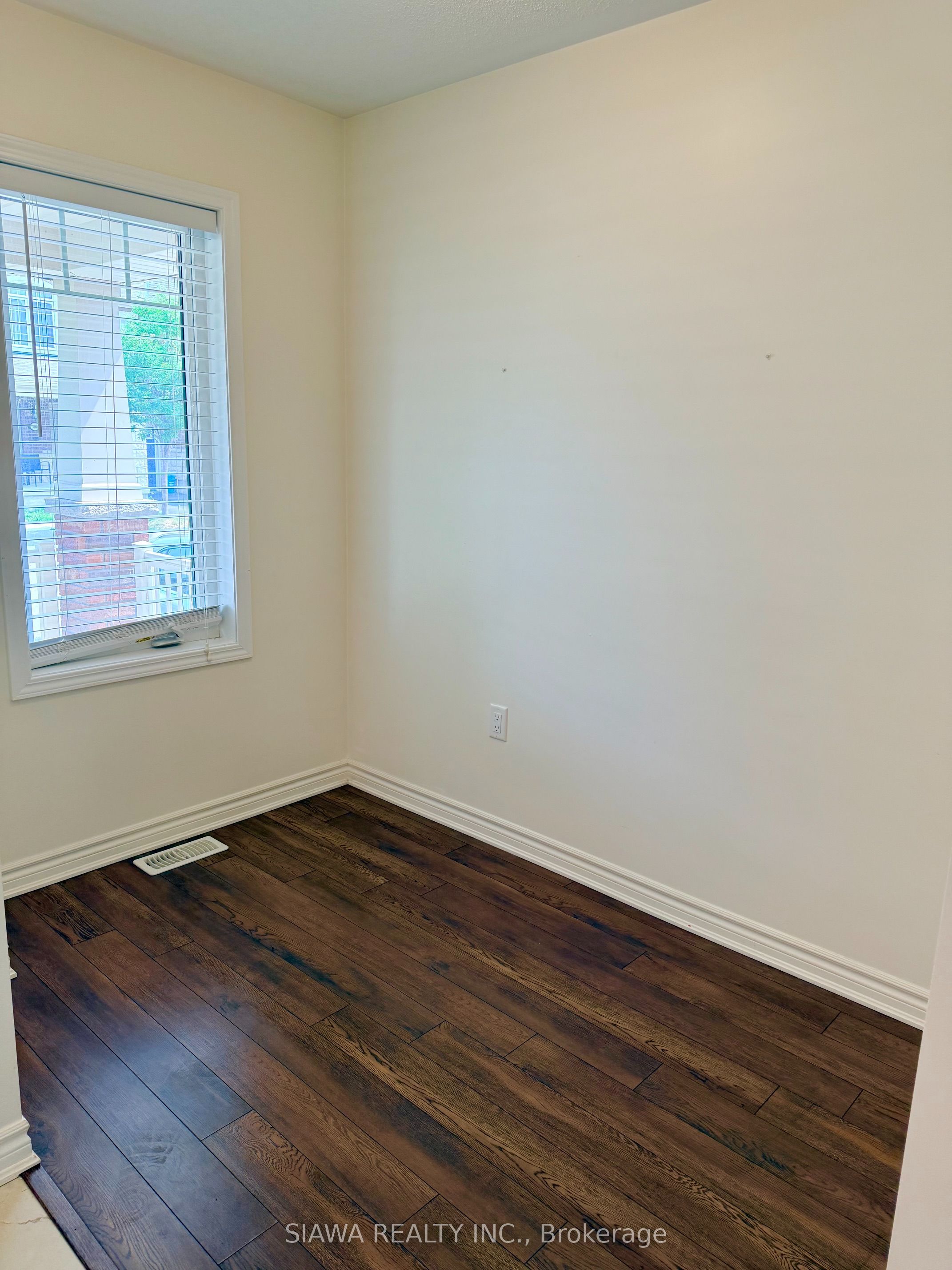 301 Gillett Point, Milton, ON L9T 7K6 photo 4