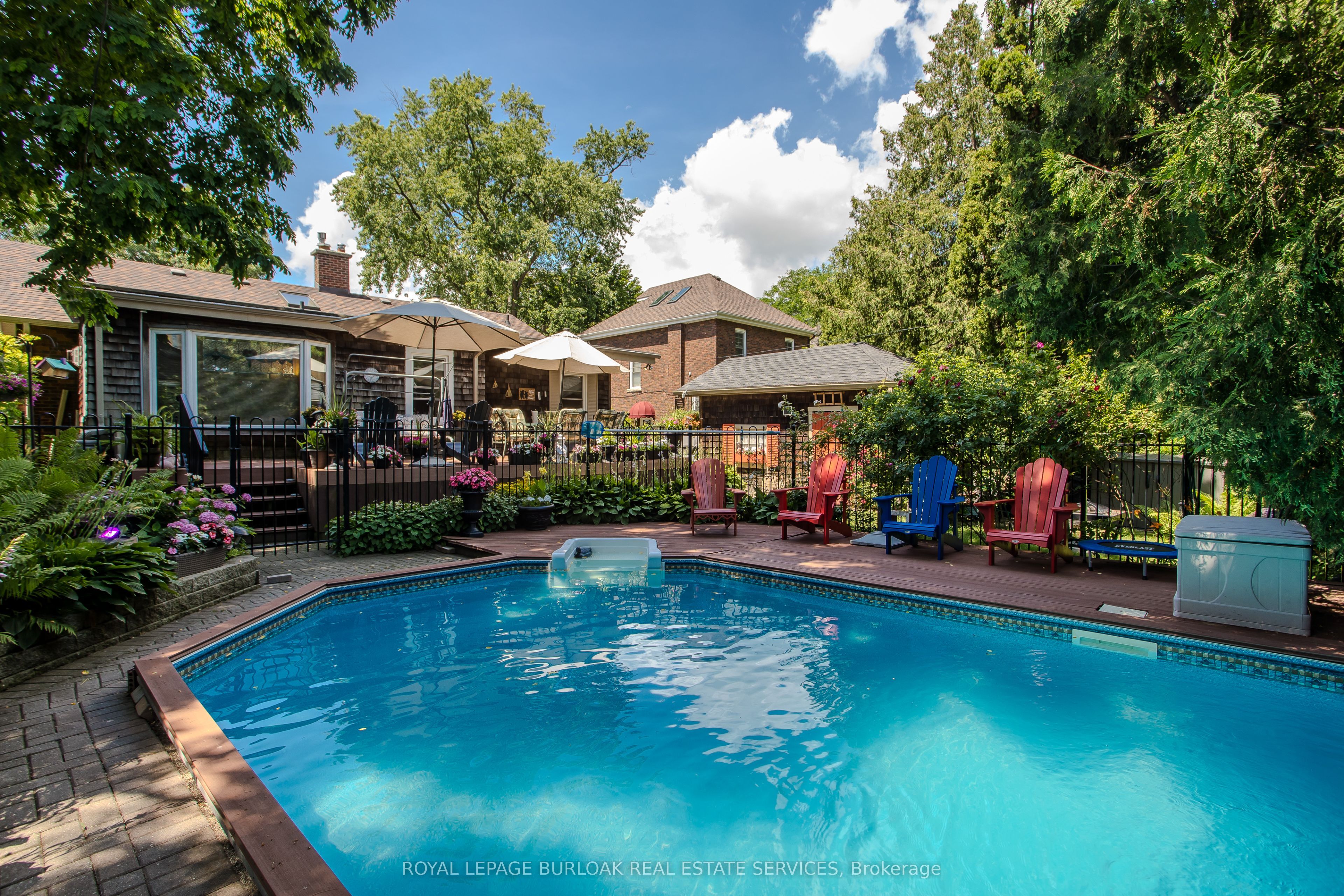569 Locust Street, Burlington, ON L7S 1V7 photo 5