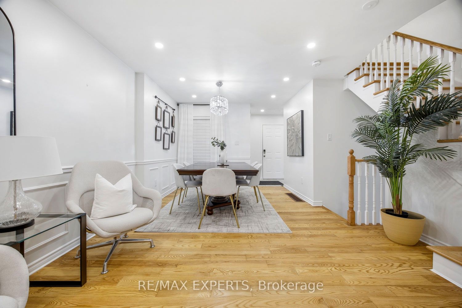 40 Dills Crescent, Milton, ON L9T 5P2 photo 3