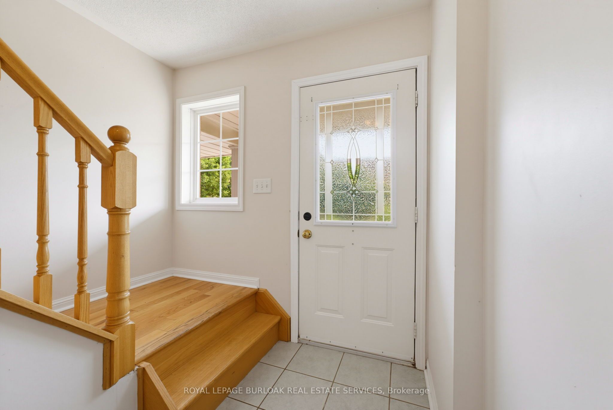 4425 Peter Drive, Burlington, ON L7L 6S7 photo 3