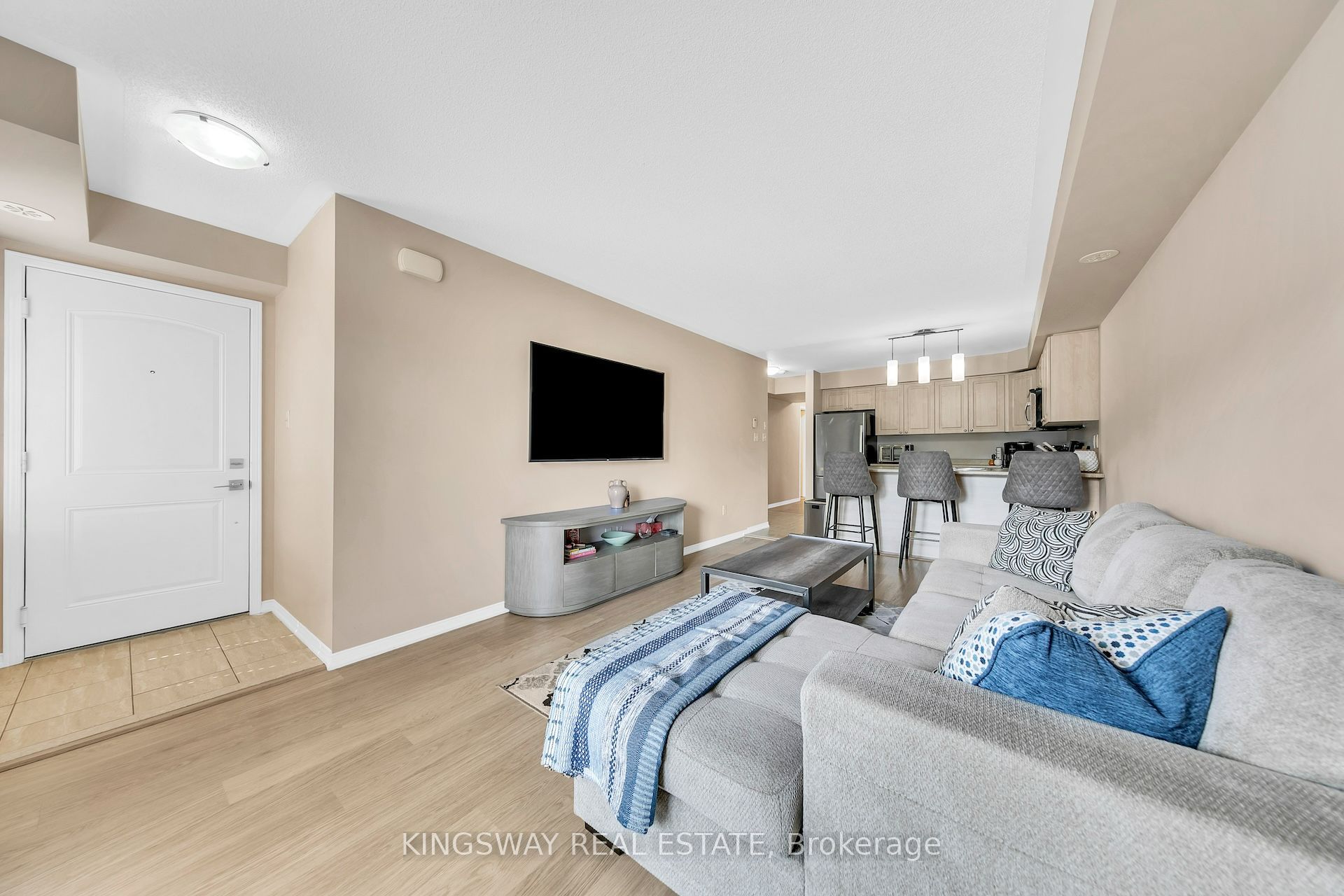 2557 Sixth Line W 6, Oakville, ON L6H 0H7 photo 5