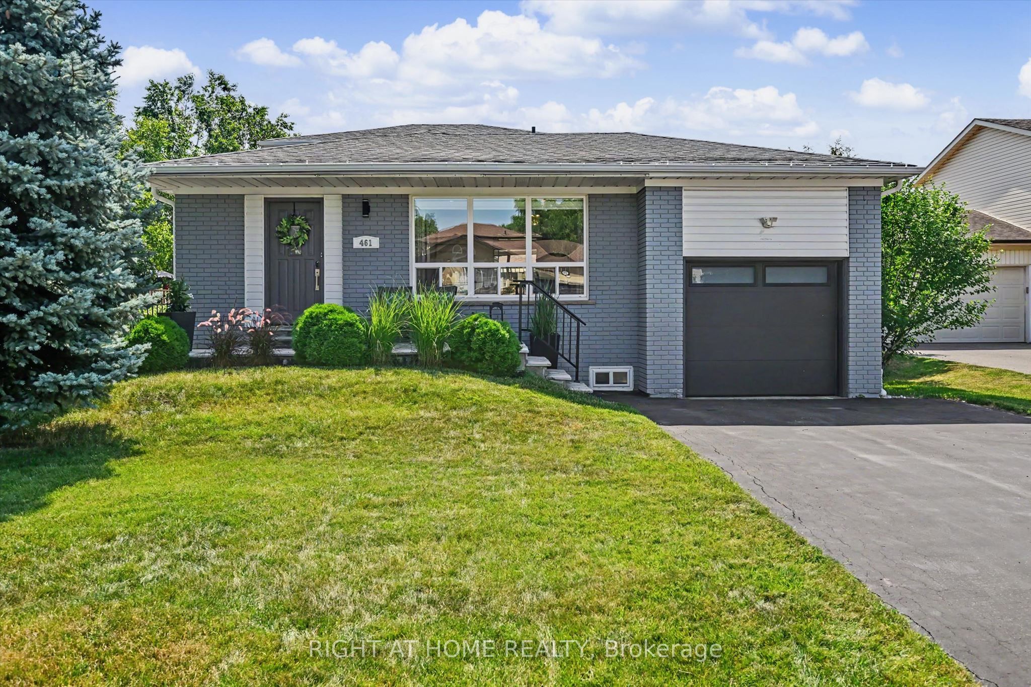 461 Withnell Crescent, Oakville, ON L6L 3M1 photo 2